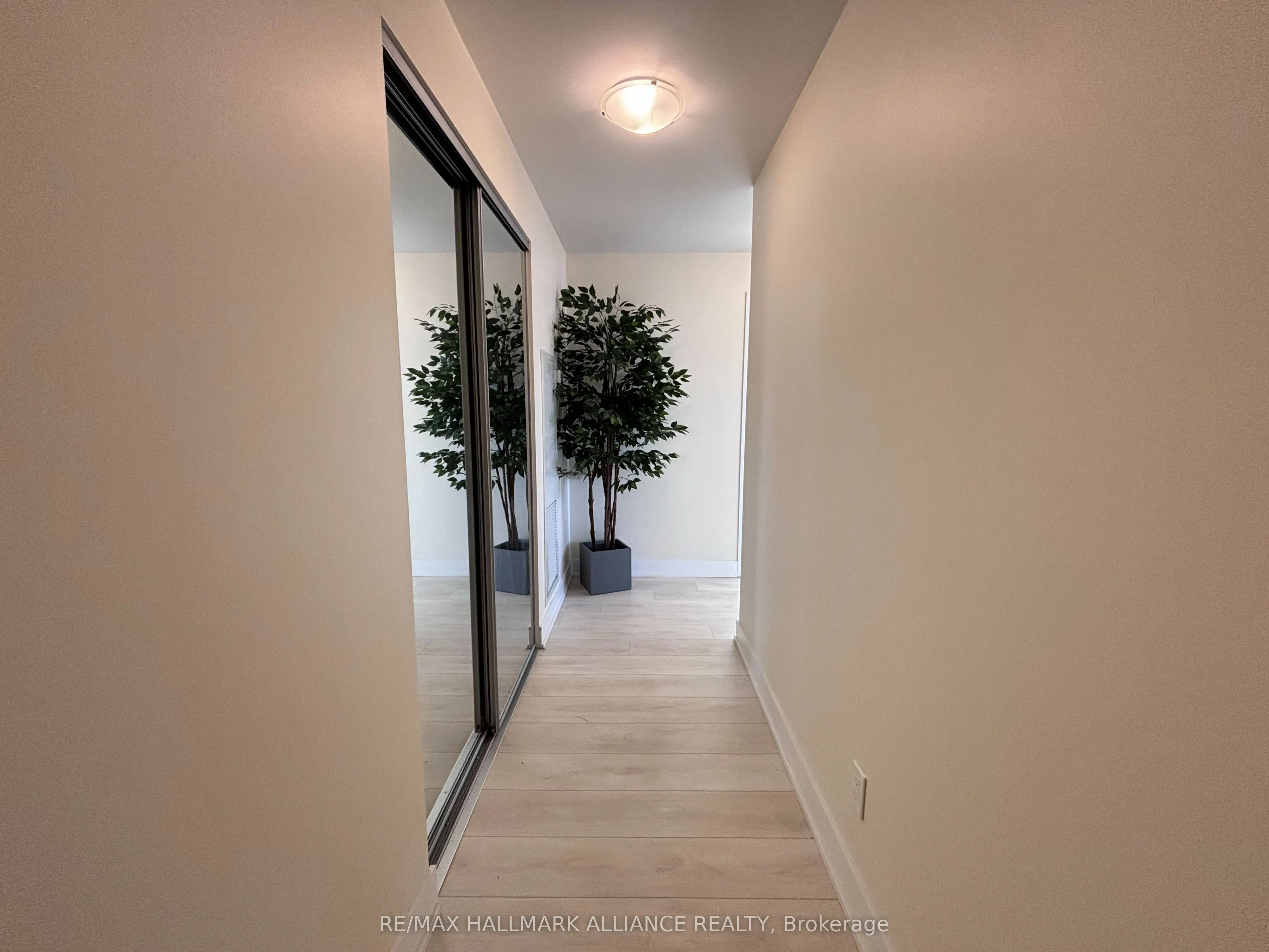 297 Oak Walk Drive, #1804