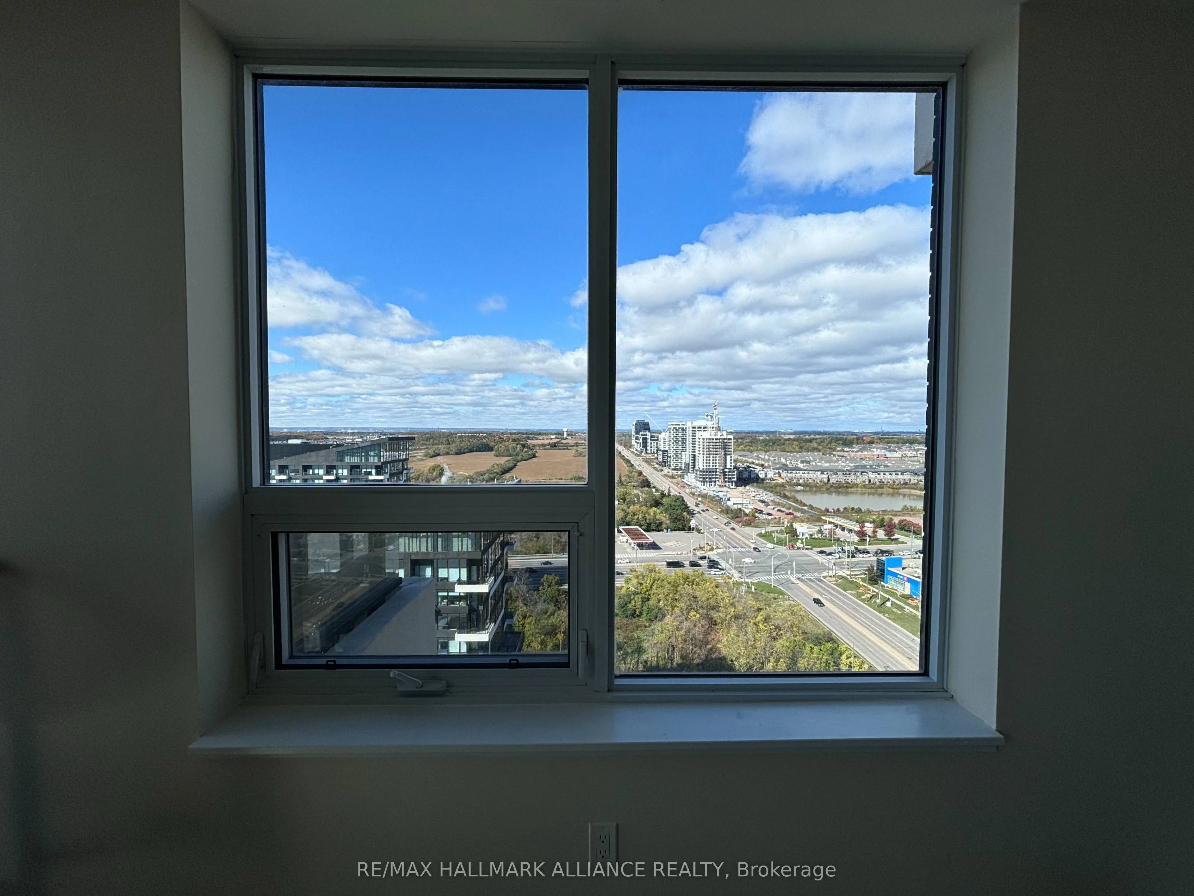 297 Oak Walk Drive, #1804