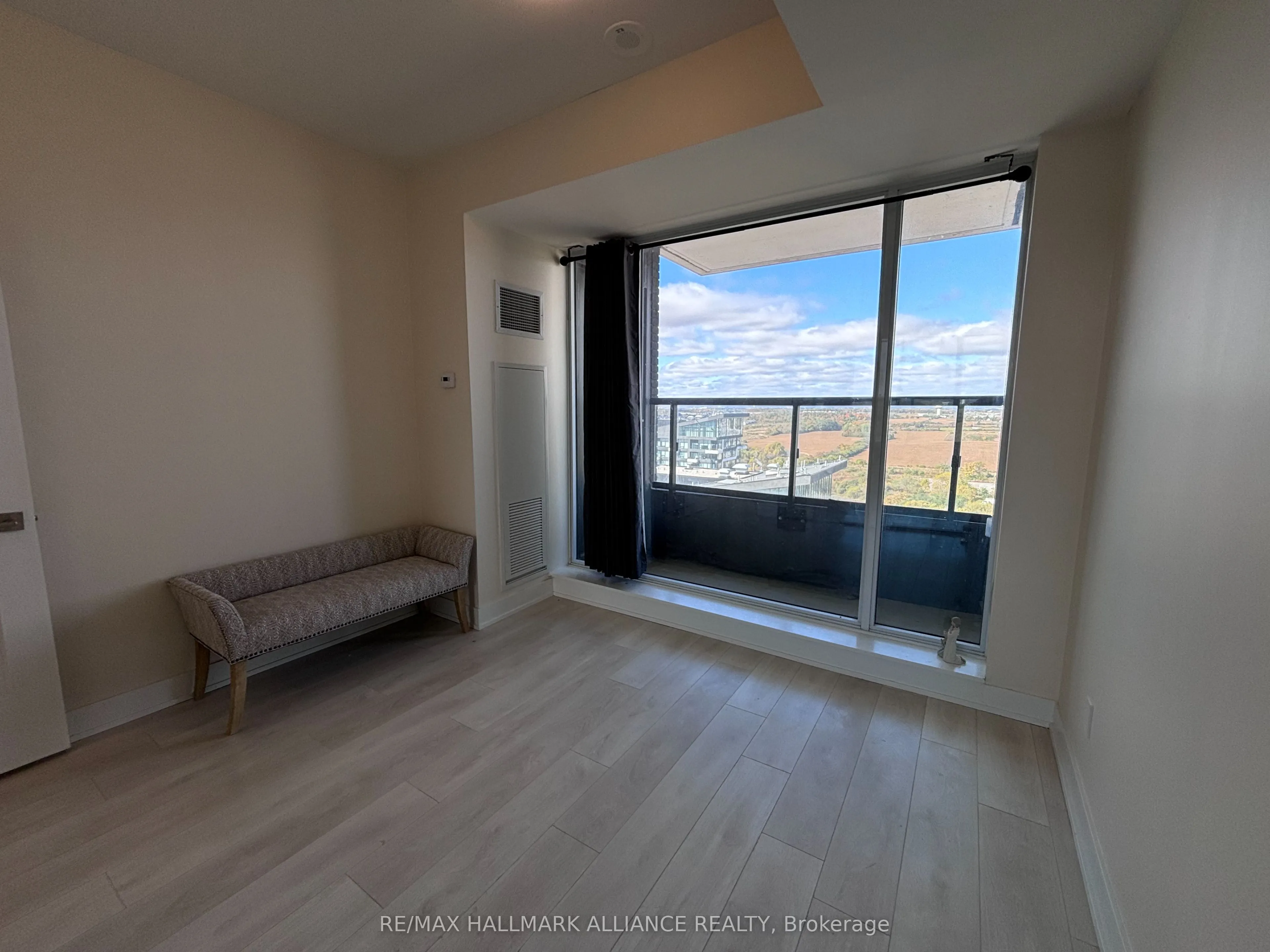 297 Oak Walk Drive, #1804
