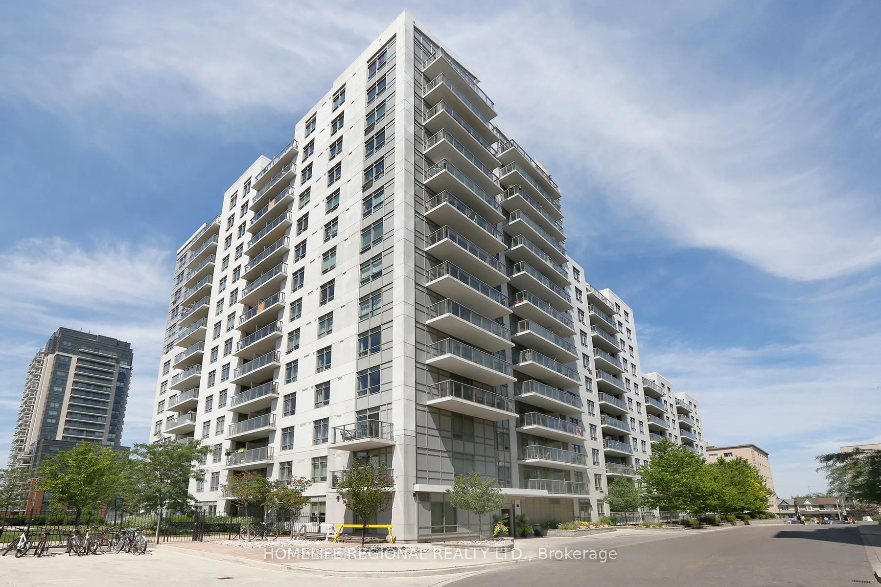 816 Lansdowne Avenue, #1015