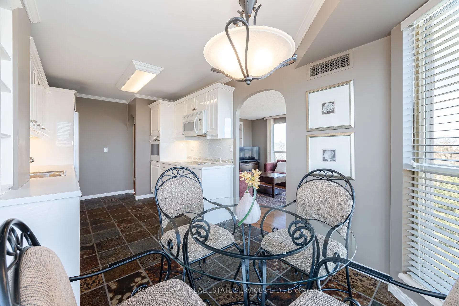 1700 The Collegeway, #710