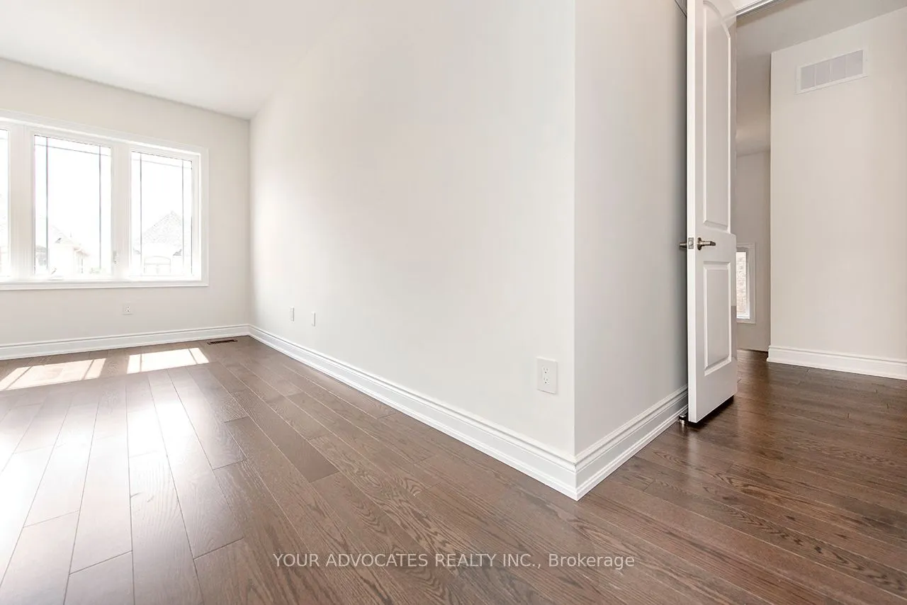 83 James Walker Avenue