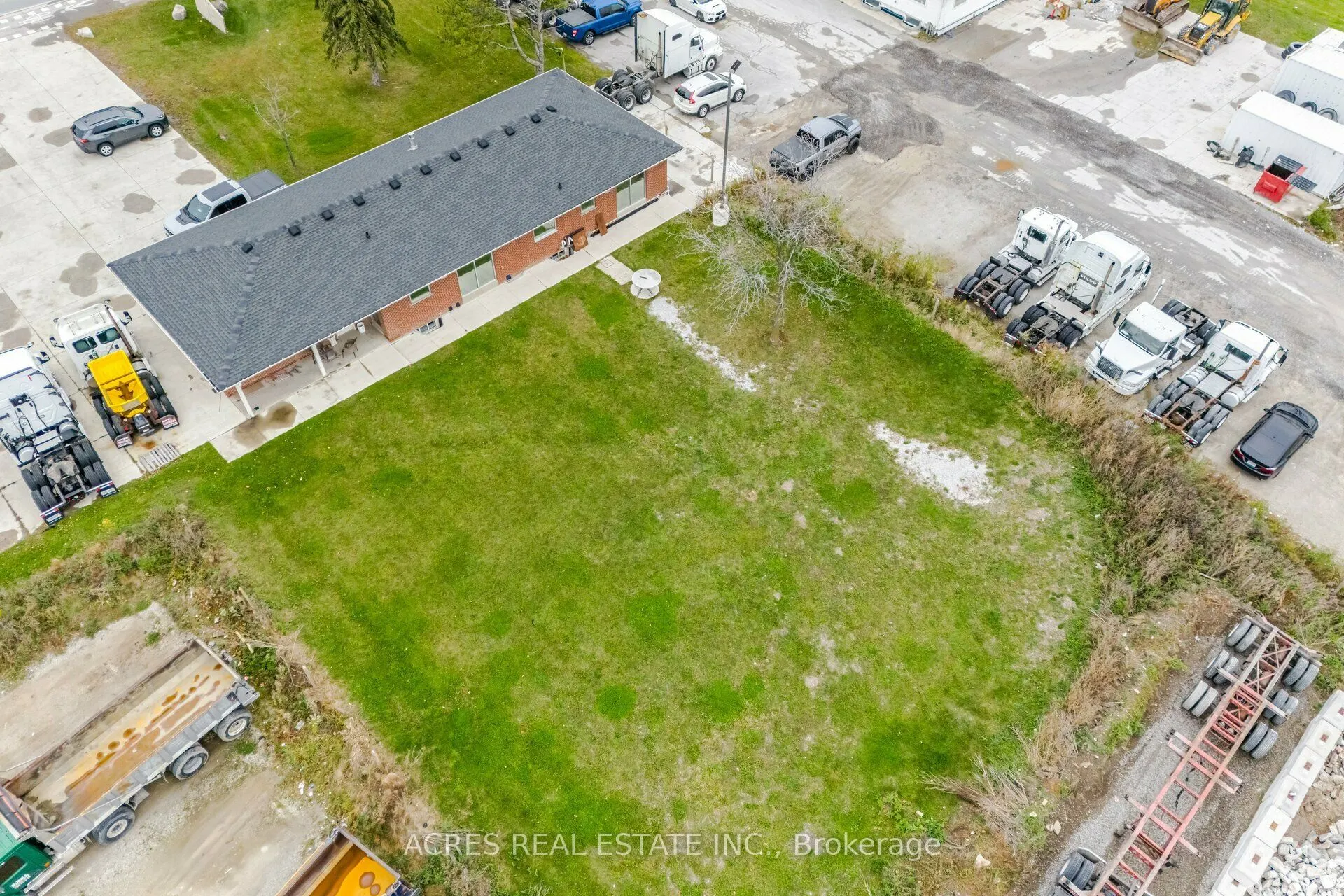 140-160 Derry Road E