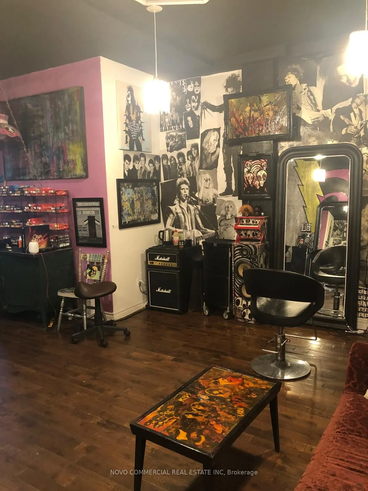 1696 Queen Street W