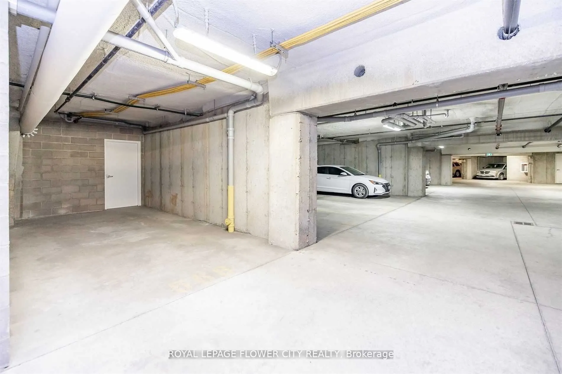 630 Sauve Street #404
