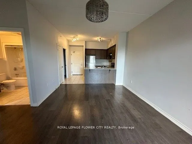 630 Sauve Street #404