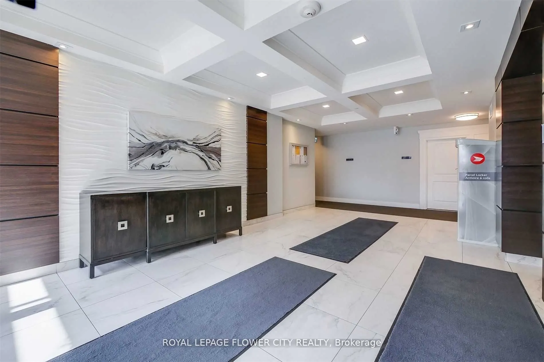 630 Sauve Street #404