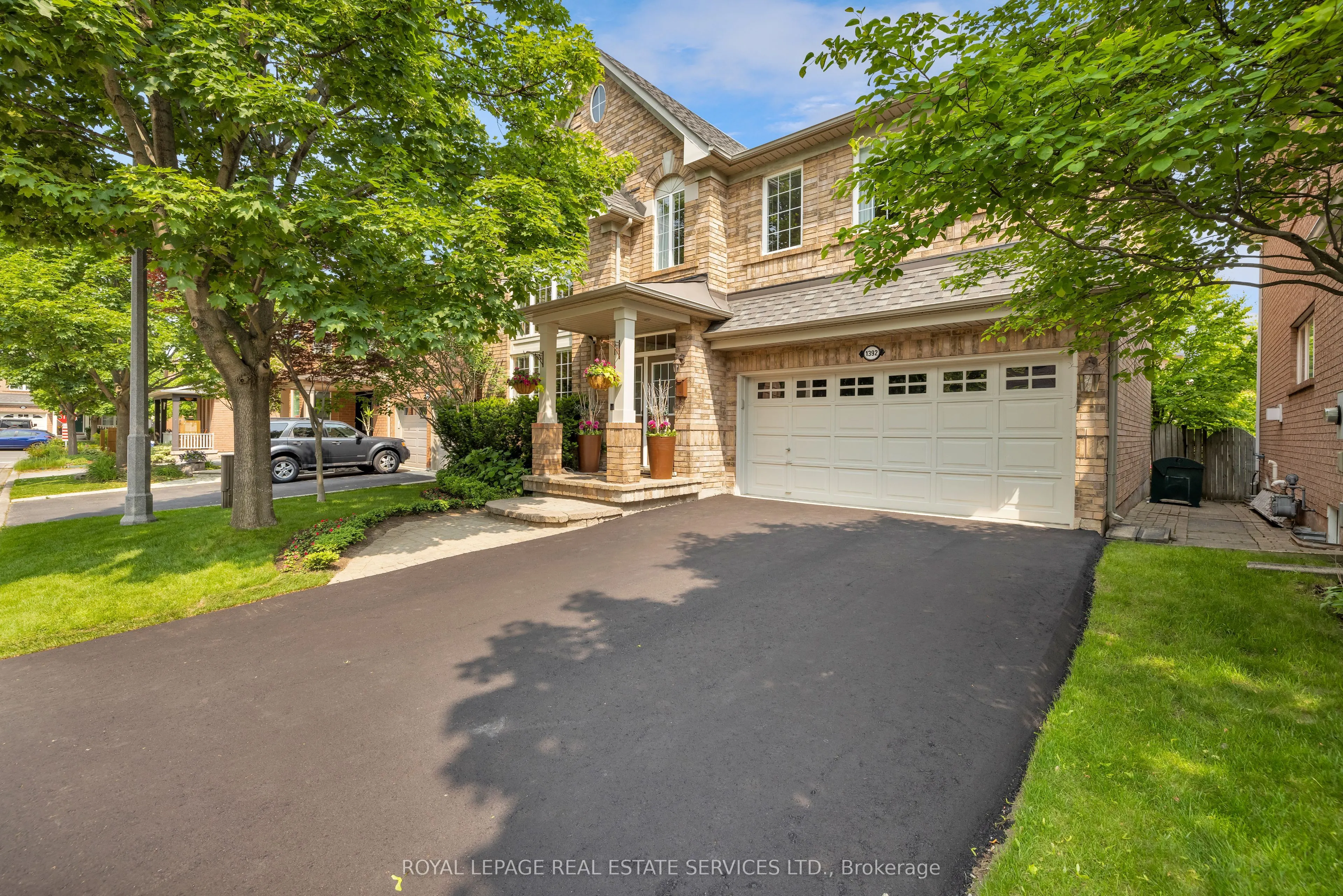 1392 Pinecliff Road