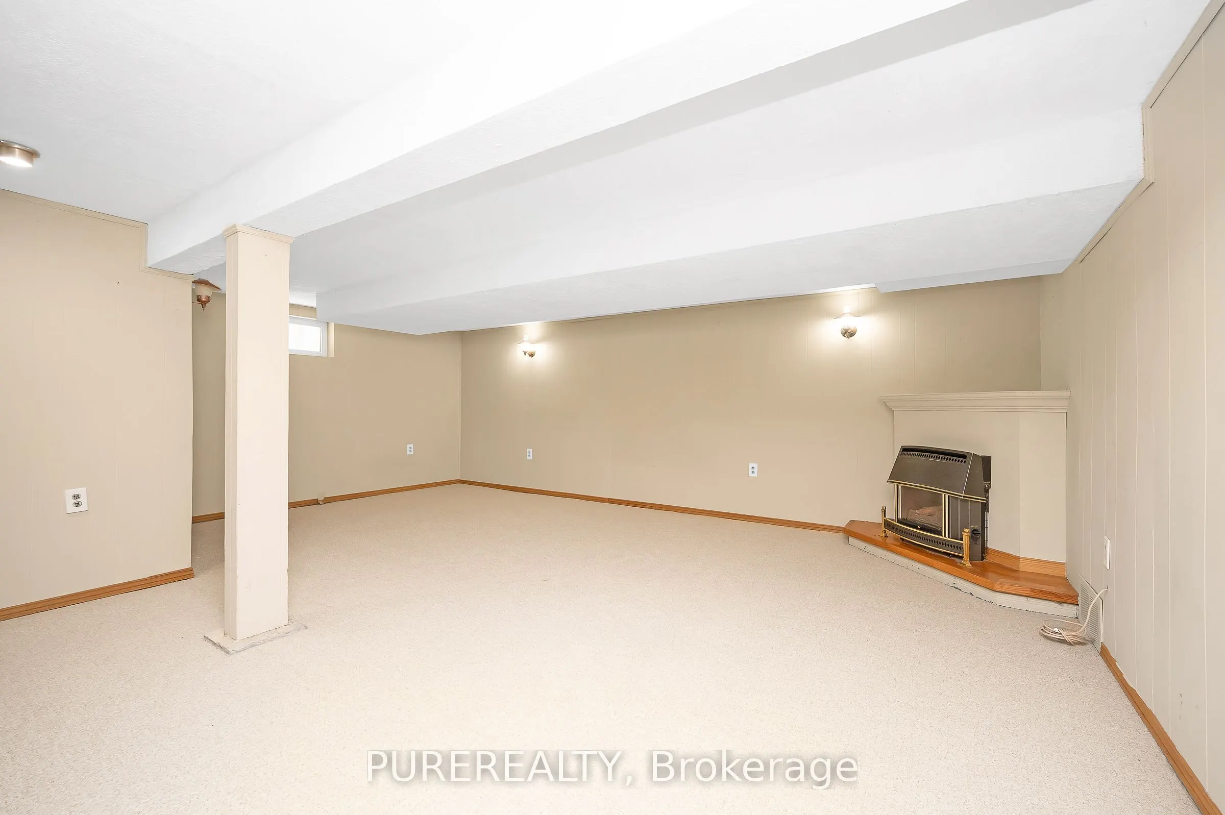 2067 Maplewood Drive