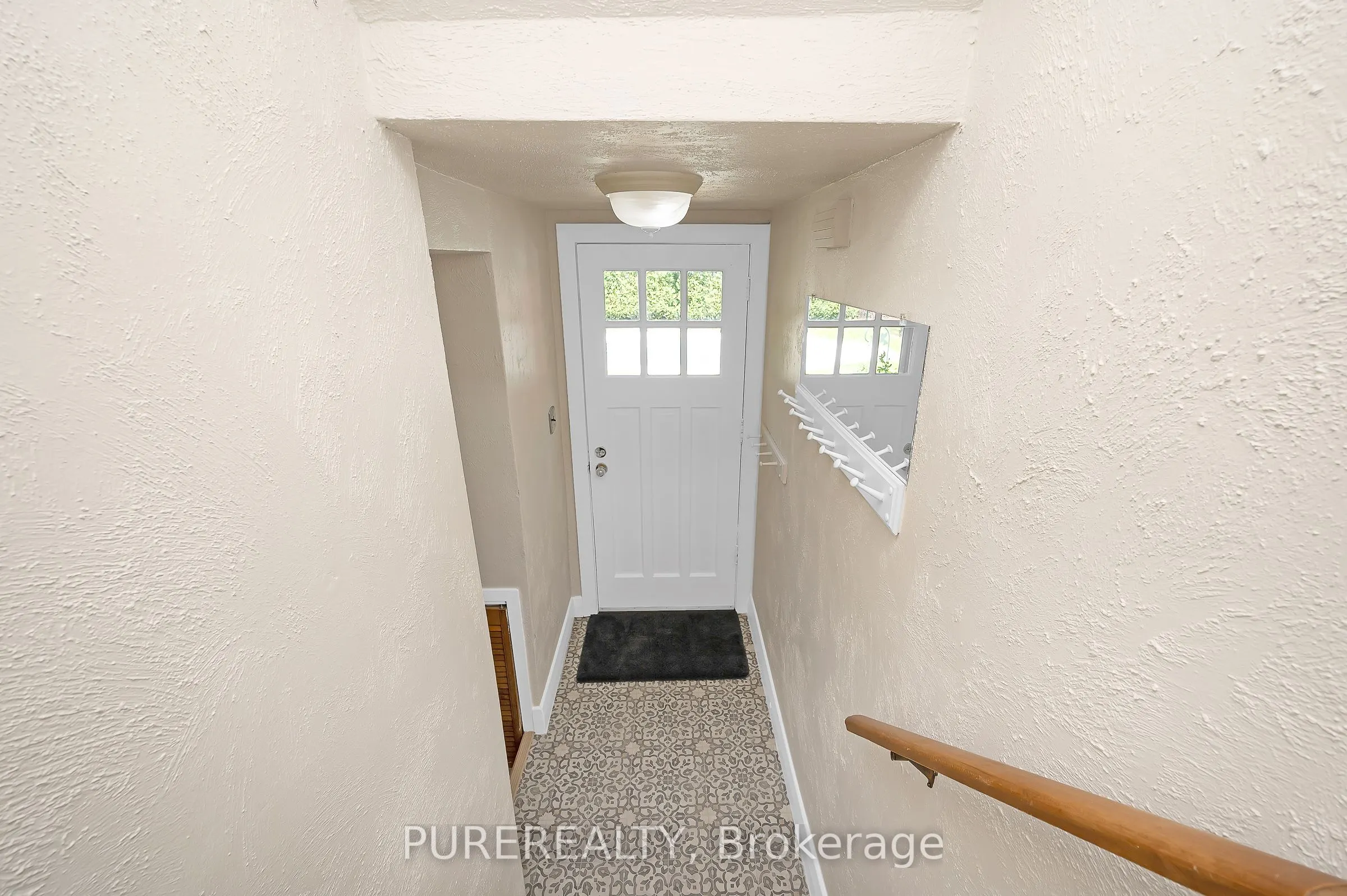 2067 Maplewood Drive