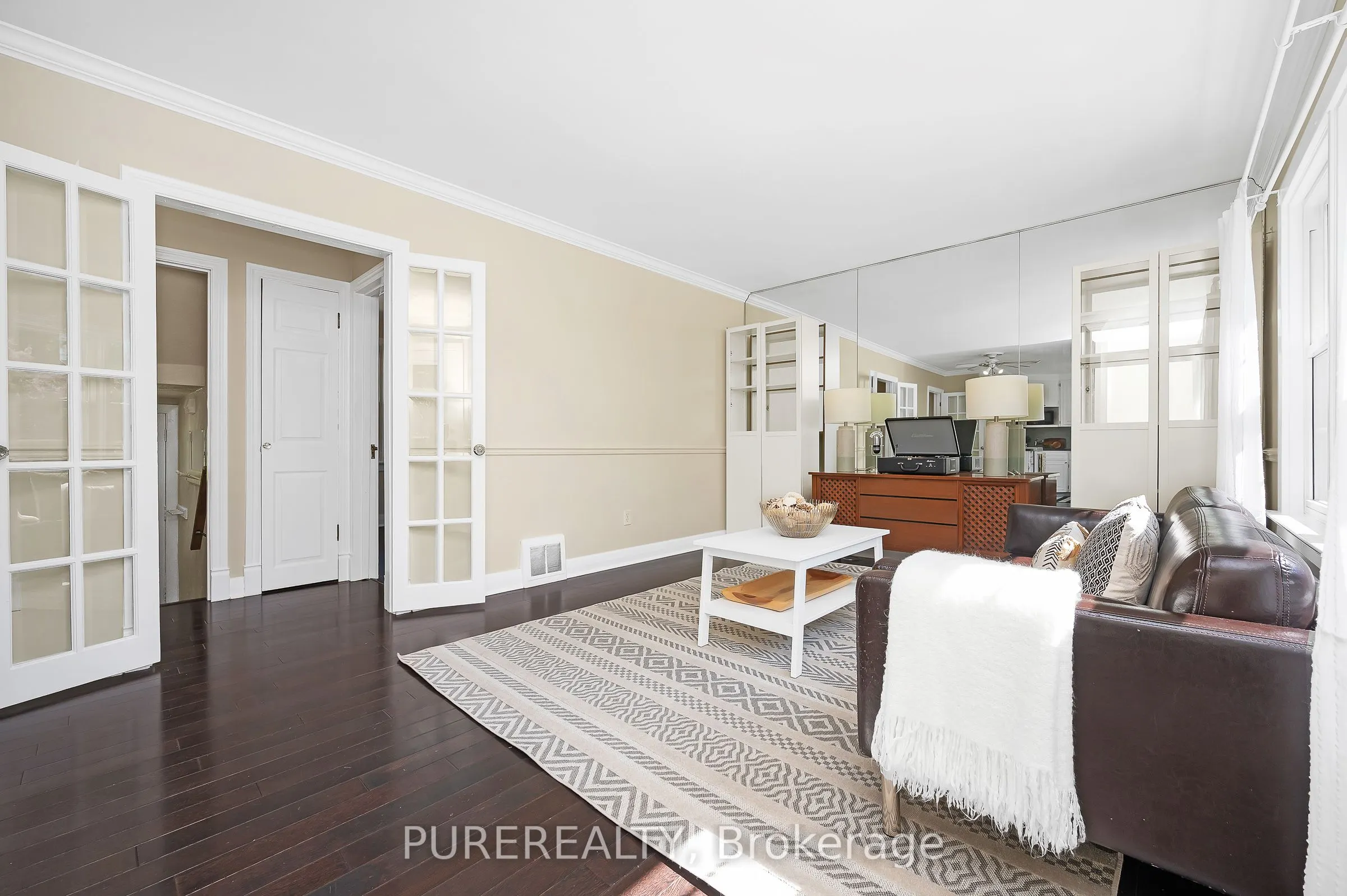 2067 Maplewood Drive