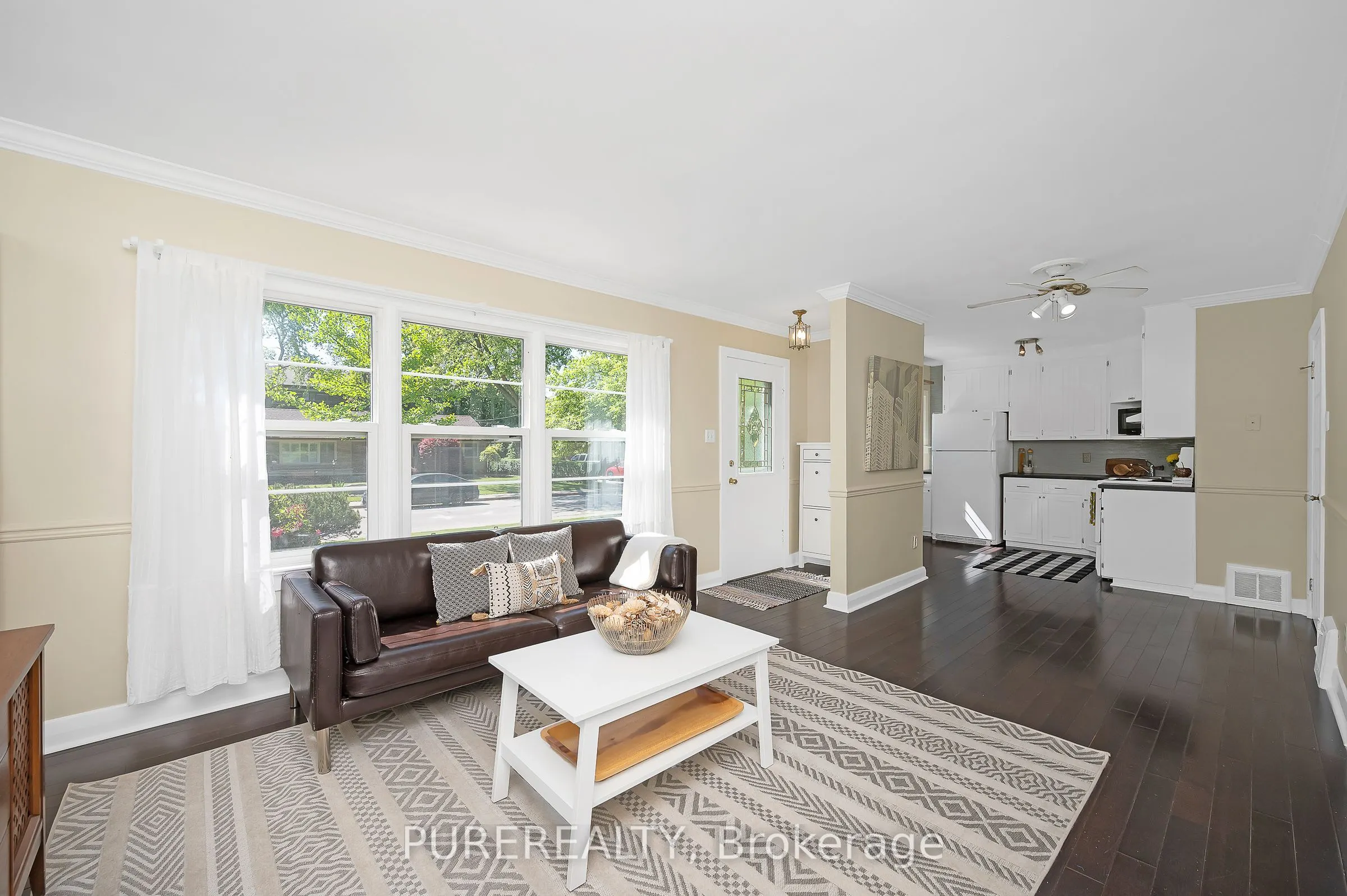 2067 Maplewood Drive