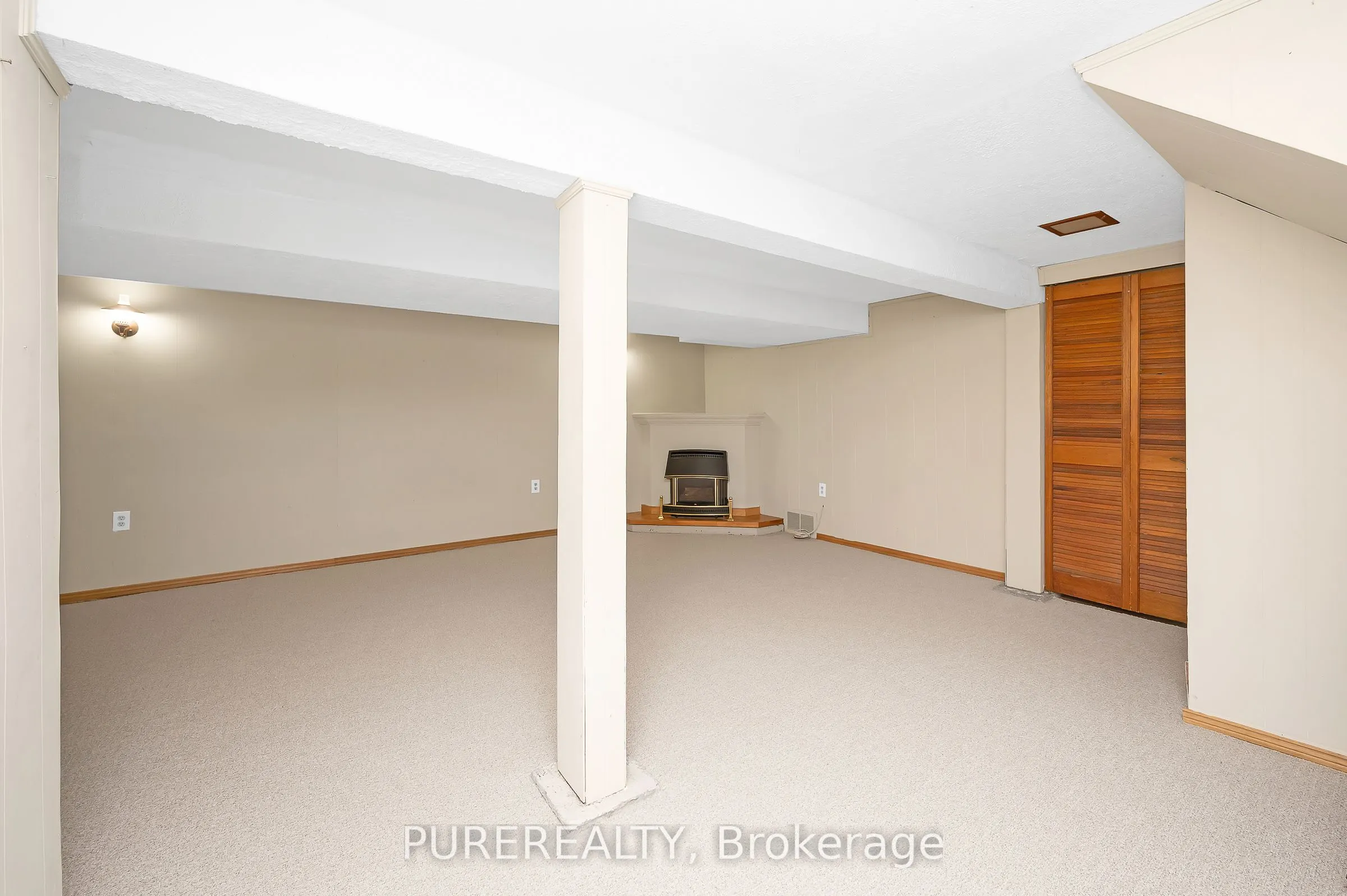 2067 Maplewood Drive