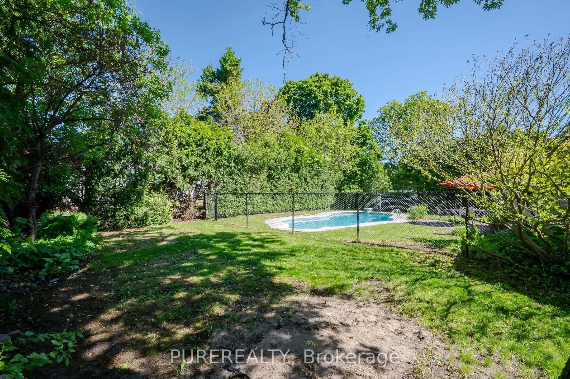 2067 Maplewood Drive
