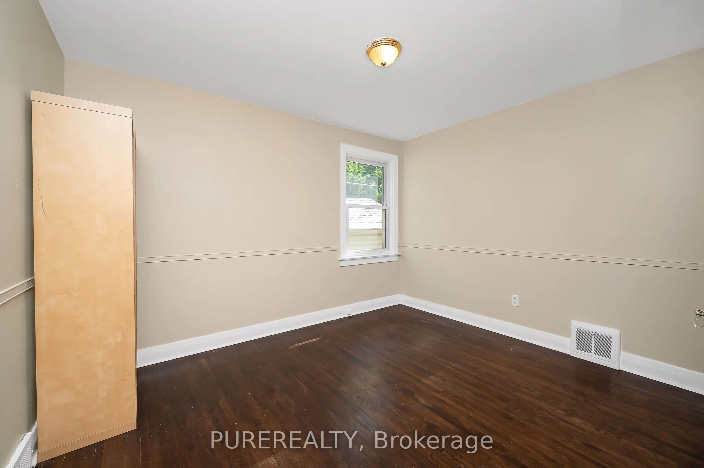 2067 Maplewood Drive