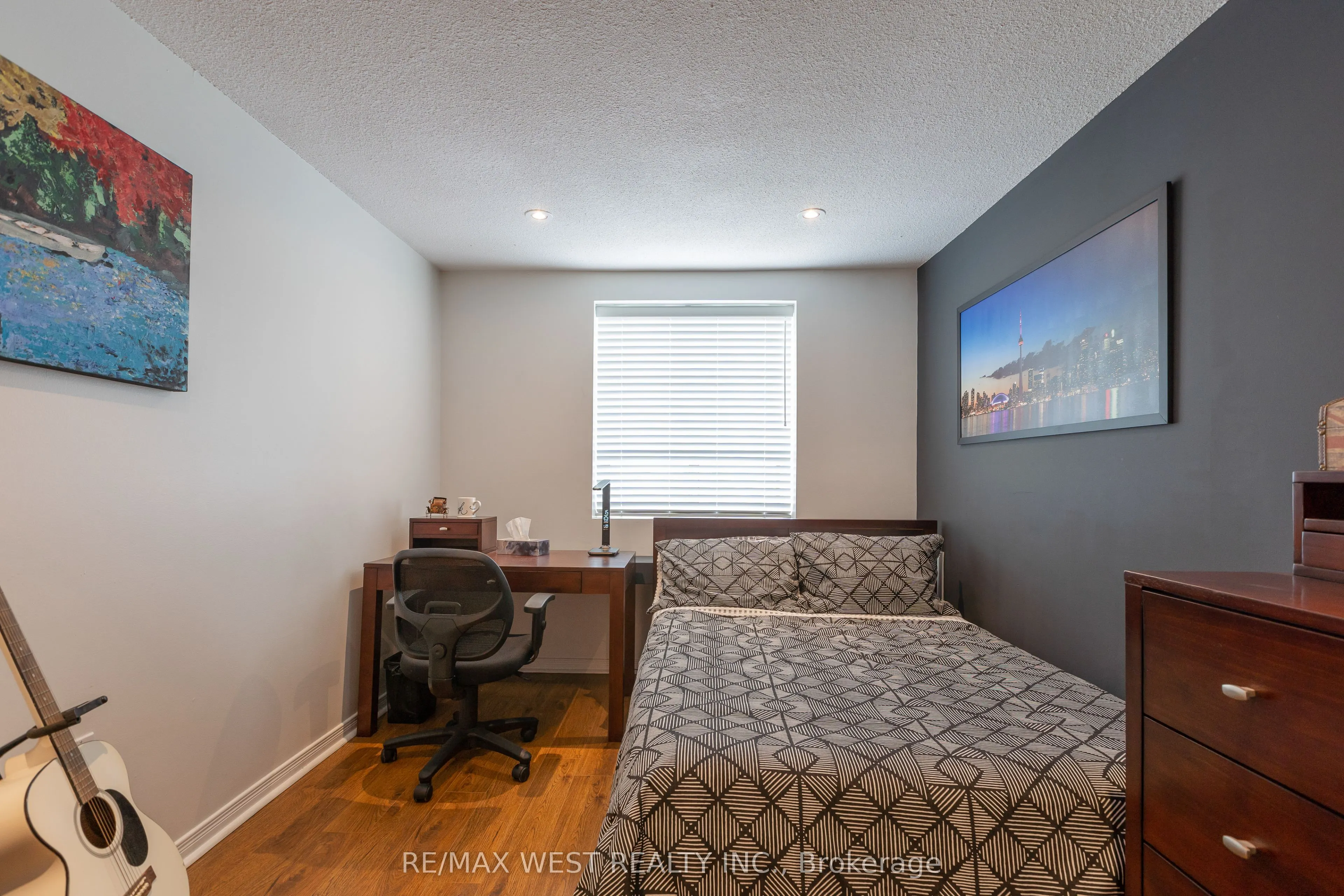 6720 Glen Erin Drive, #706