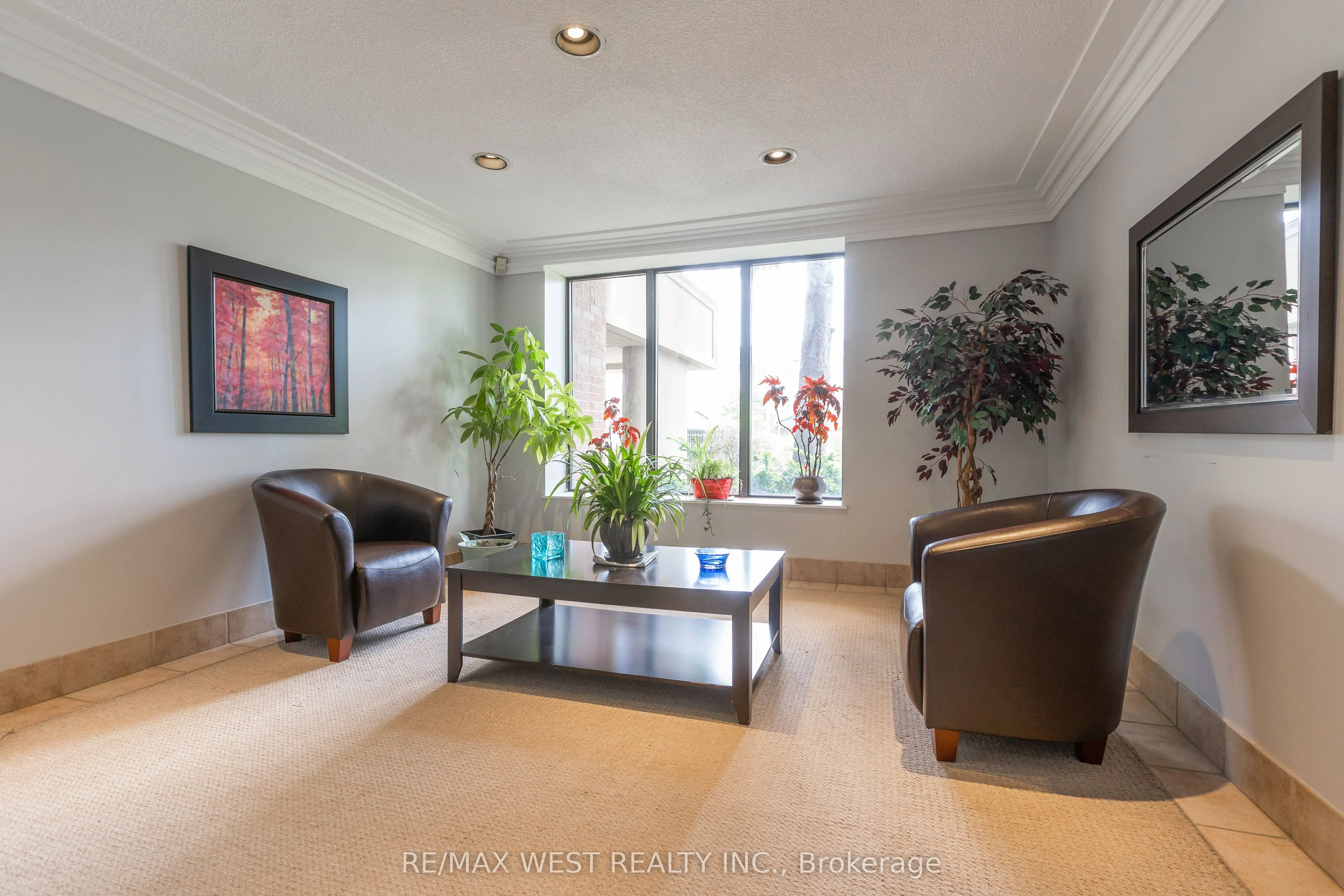6720 Glen Erin Drive, #706
