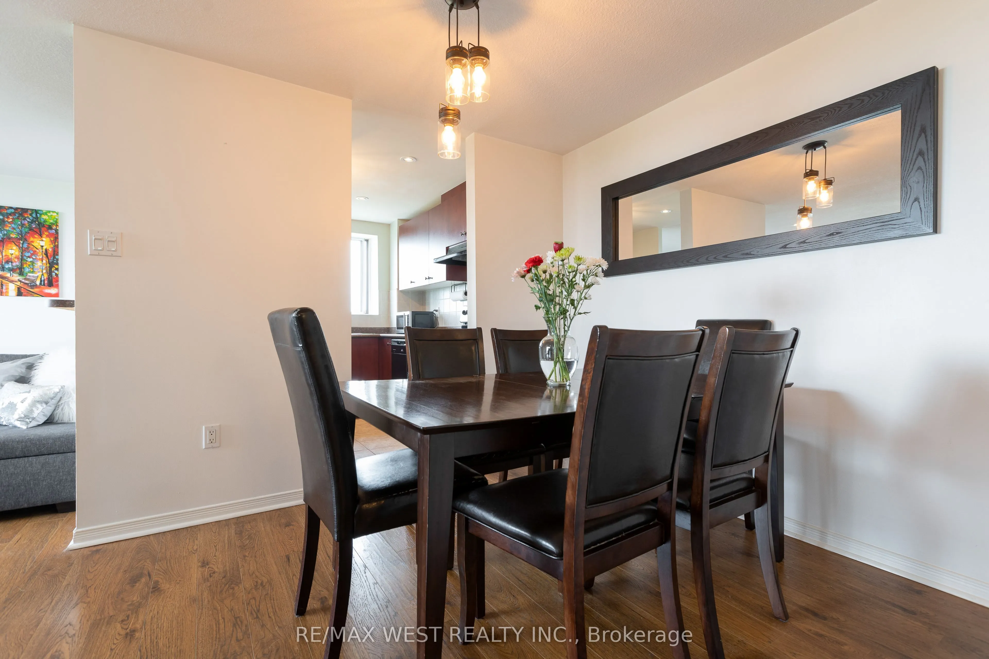 6720 Glen Erin Drive, #706