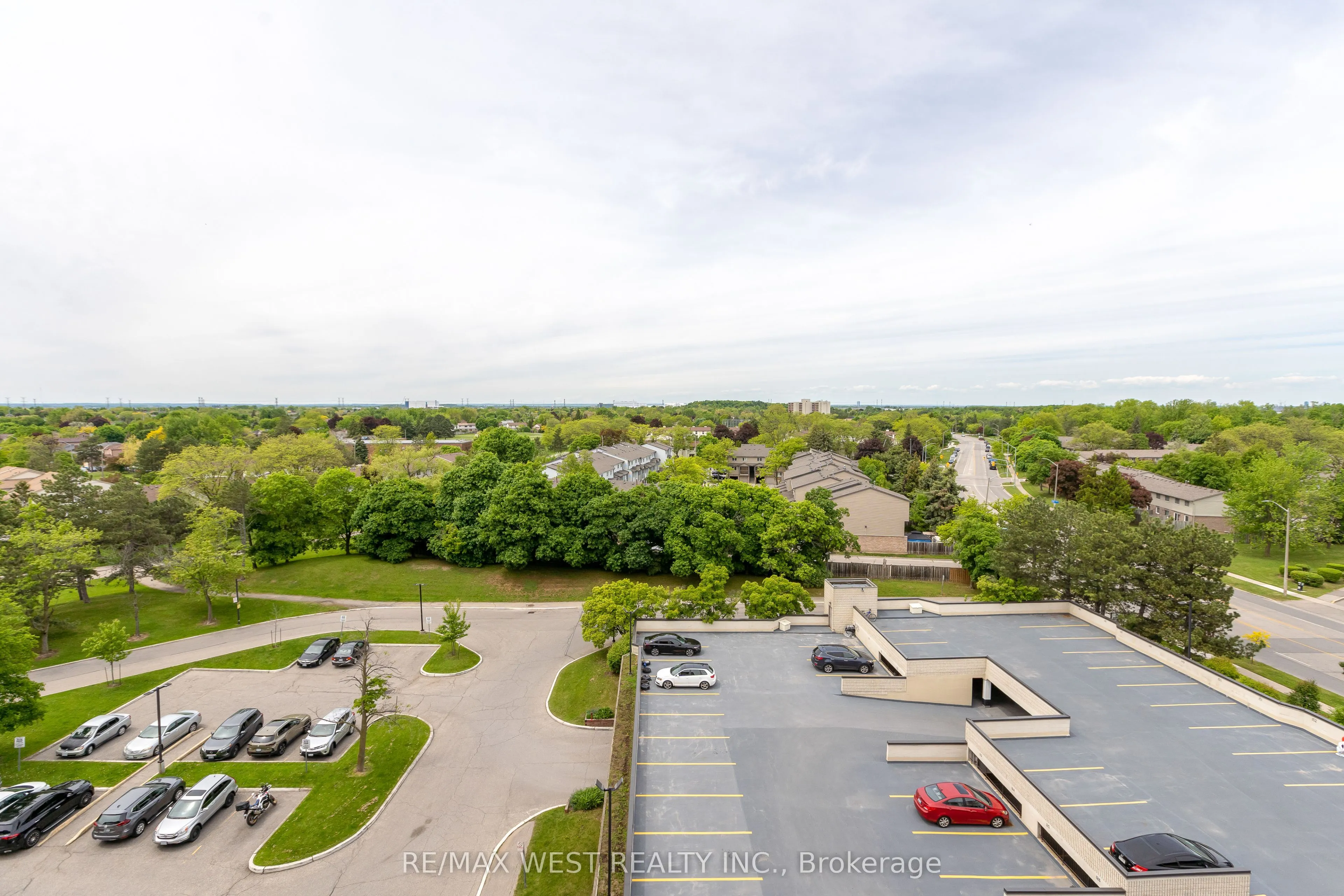 6720 Glen Erin Drive, #706