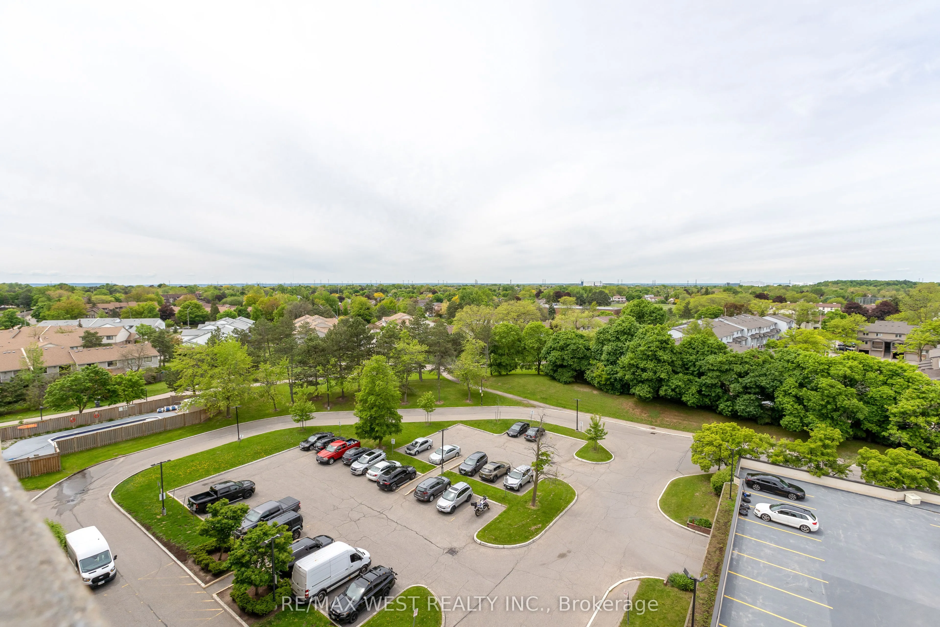6720 Glen Erin Drive, #706