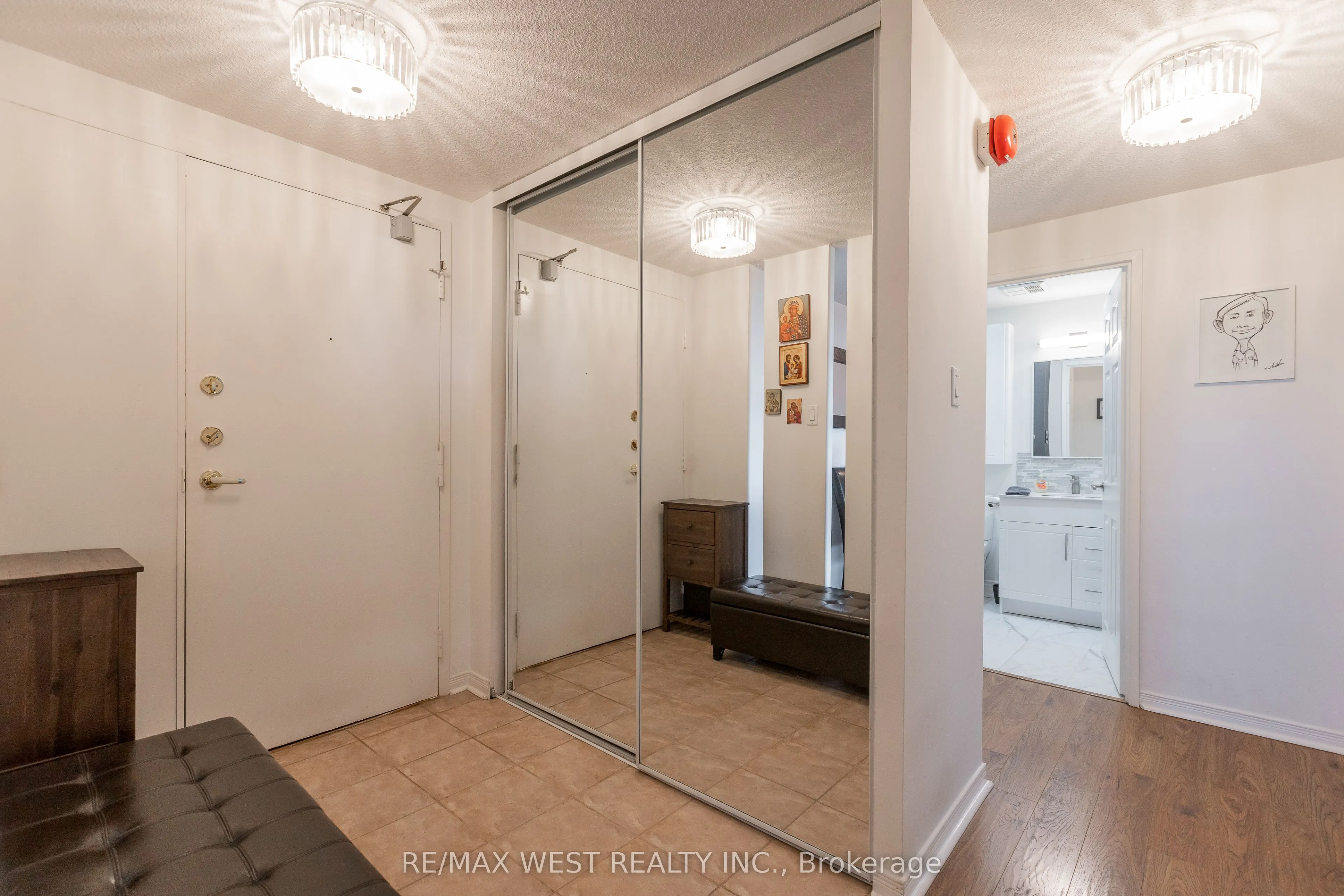 6720 Glen Erin Drive, #706