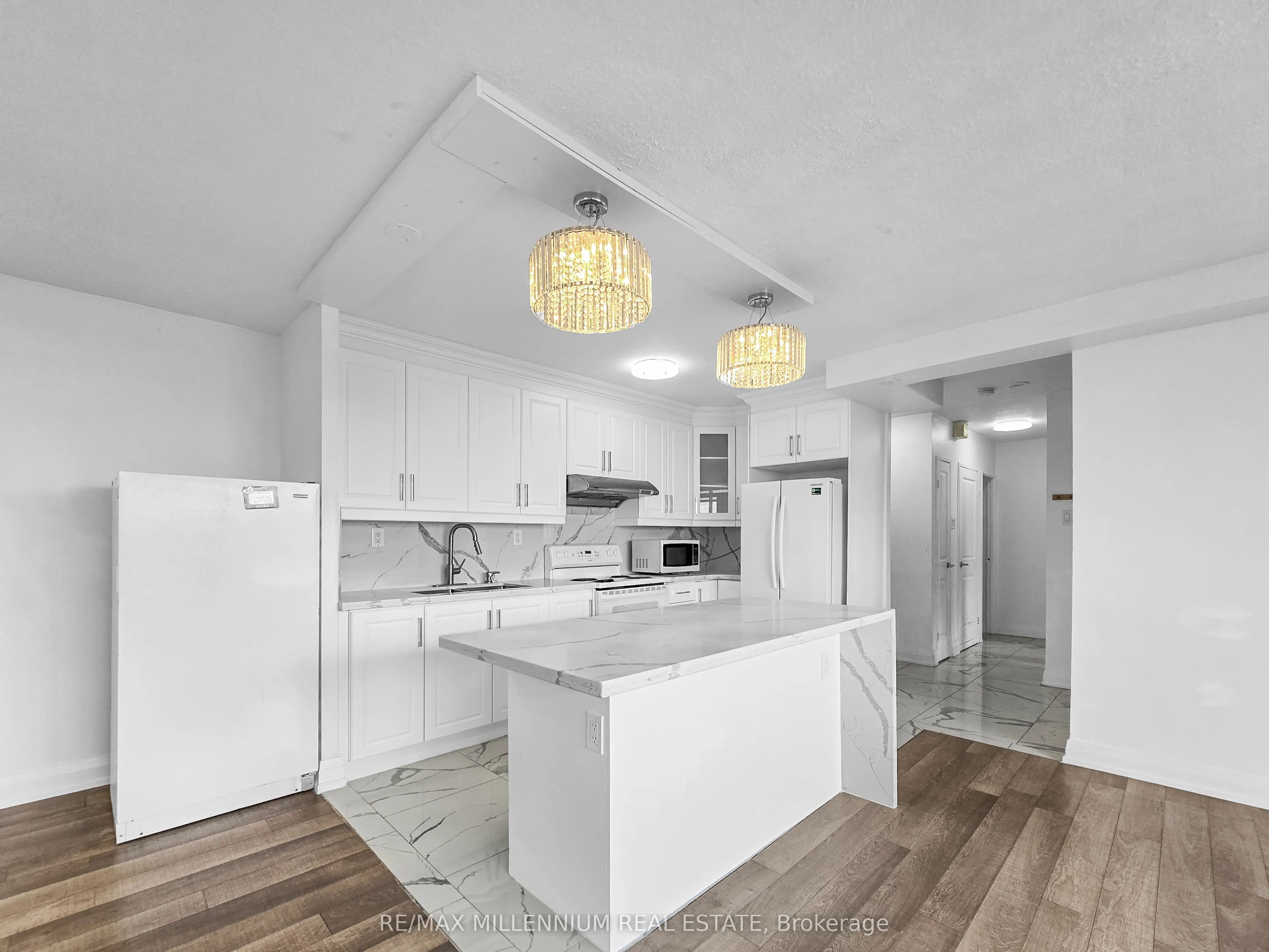 2645 Kipling Avenue, #1807