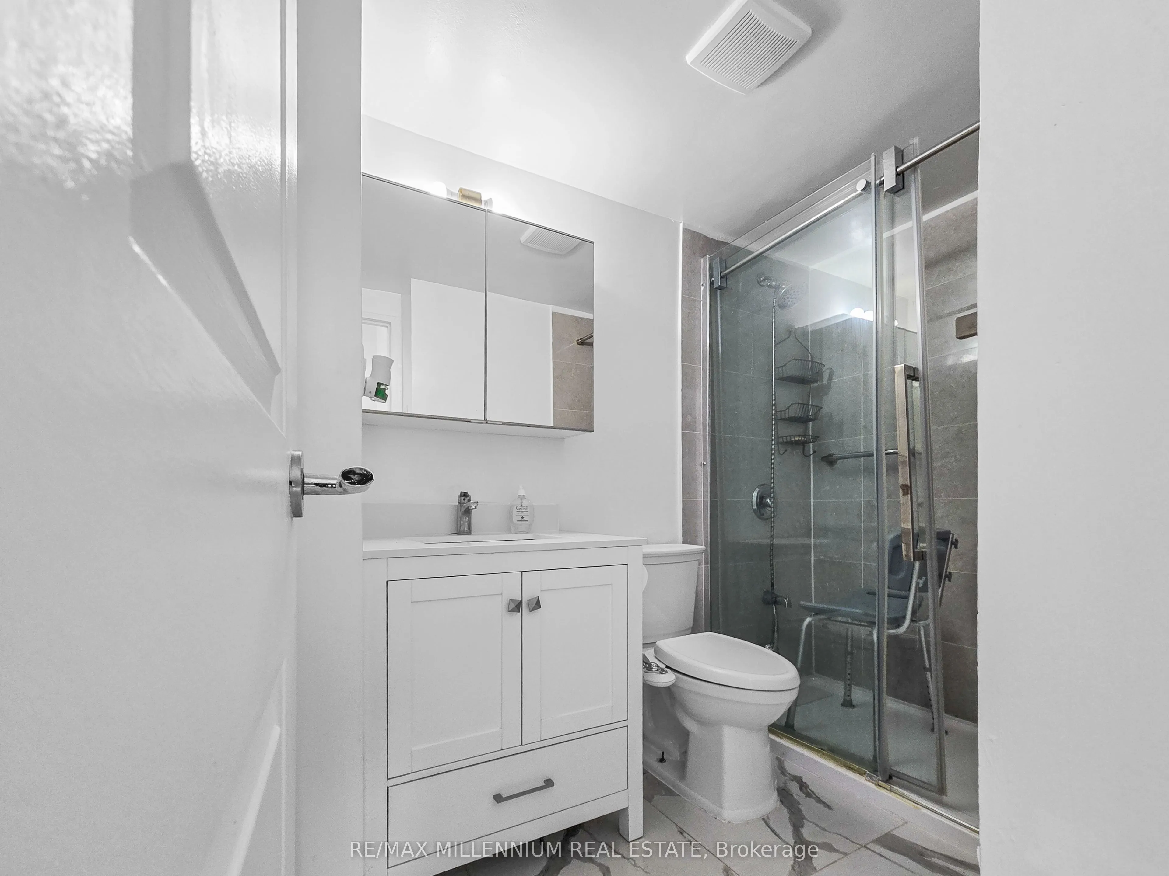 2645 Kipling Avenue, #1807