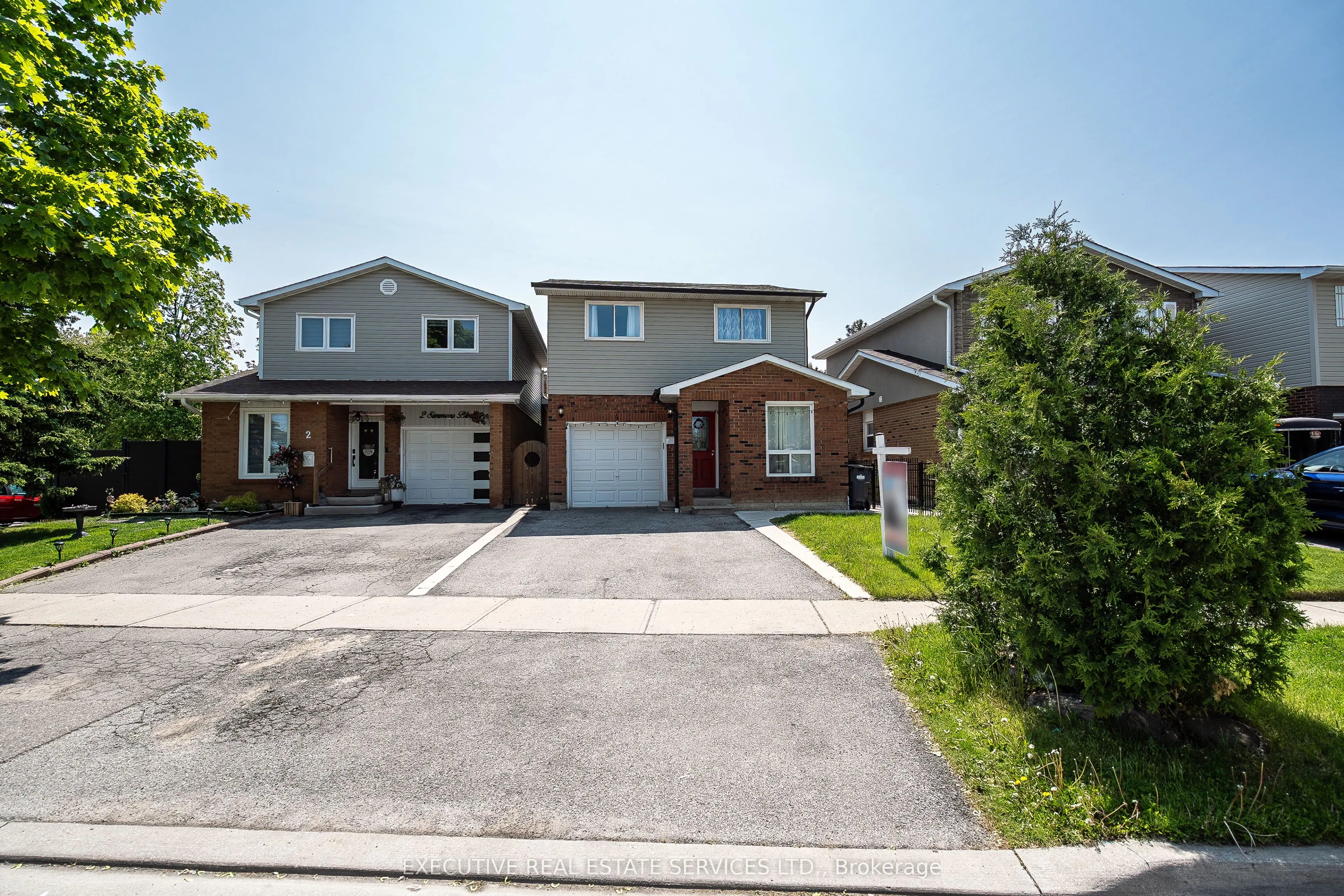 4 Simmons Boulevard