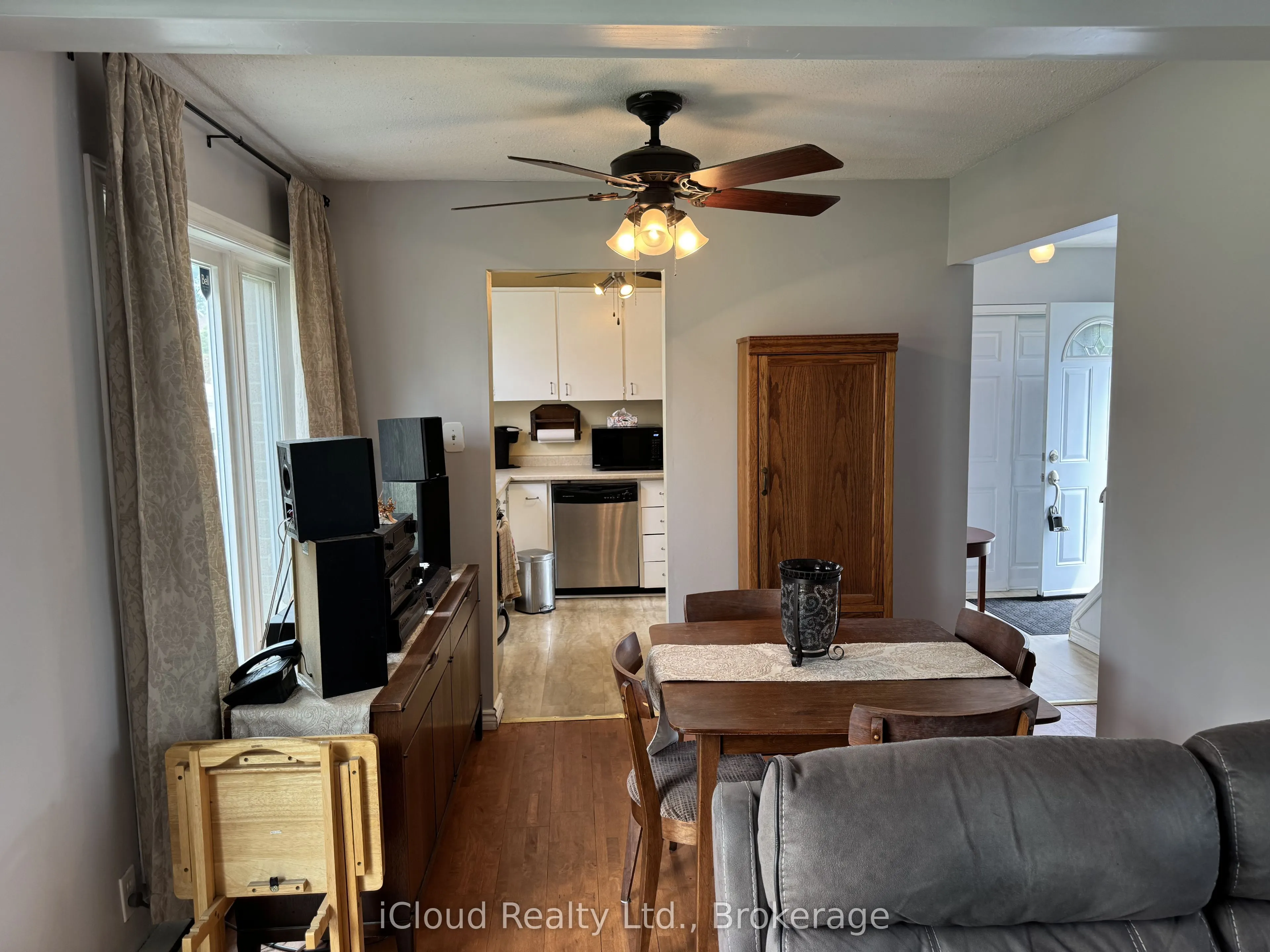 4 Hardcastle Court