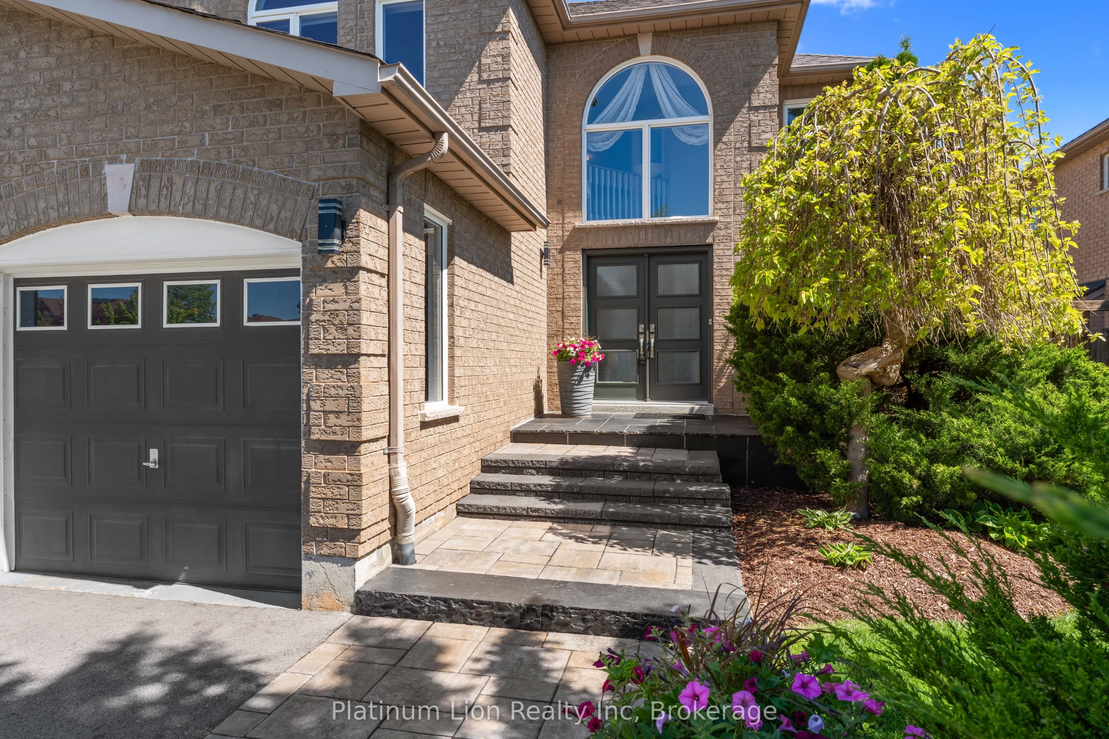 17 Robinson Road