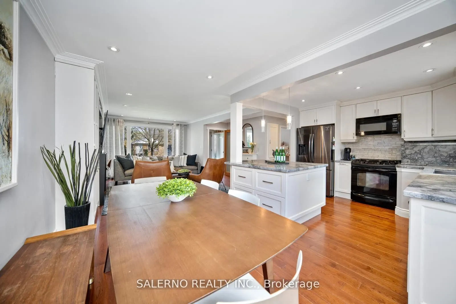 20 Cedarcrest Drive