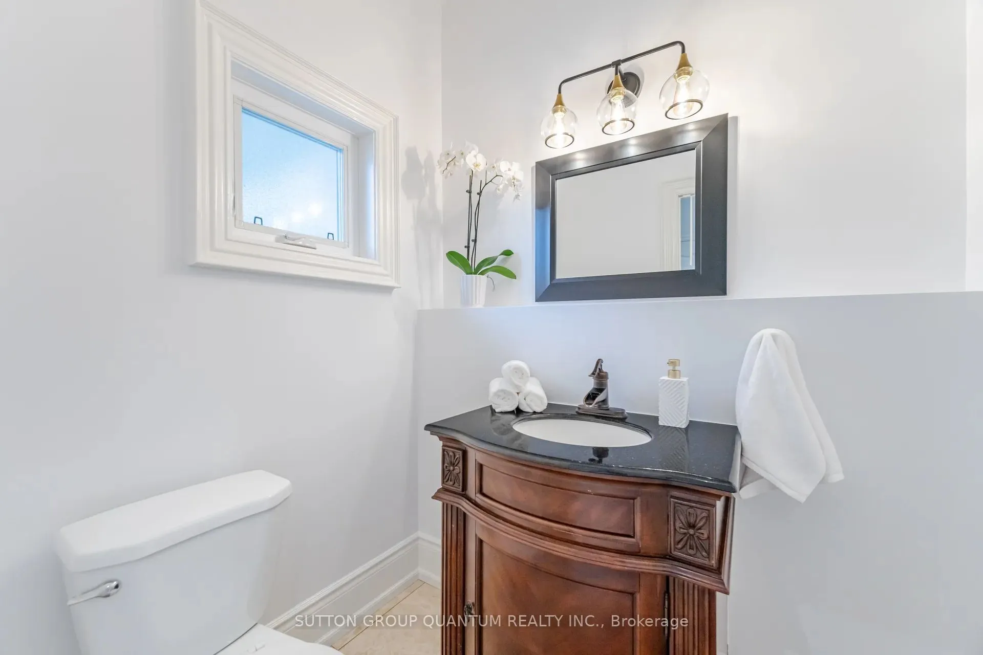 1063 Greenoaks Drive