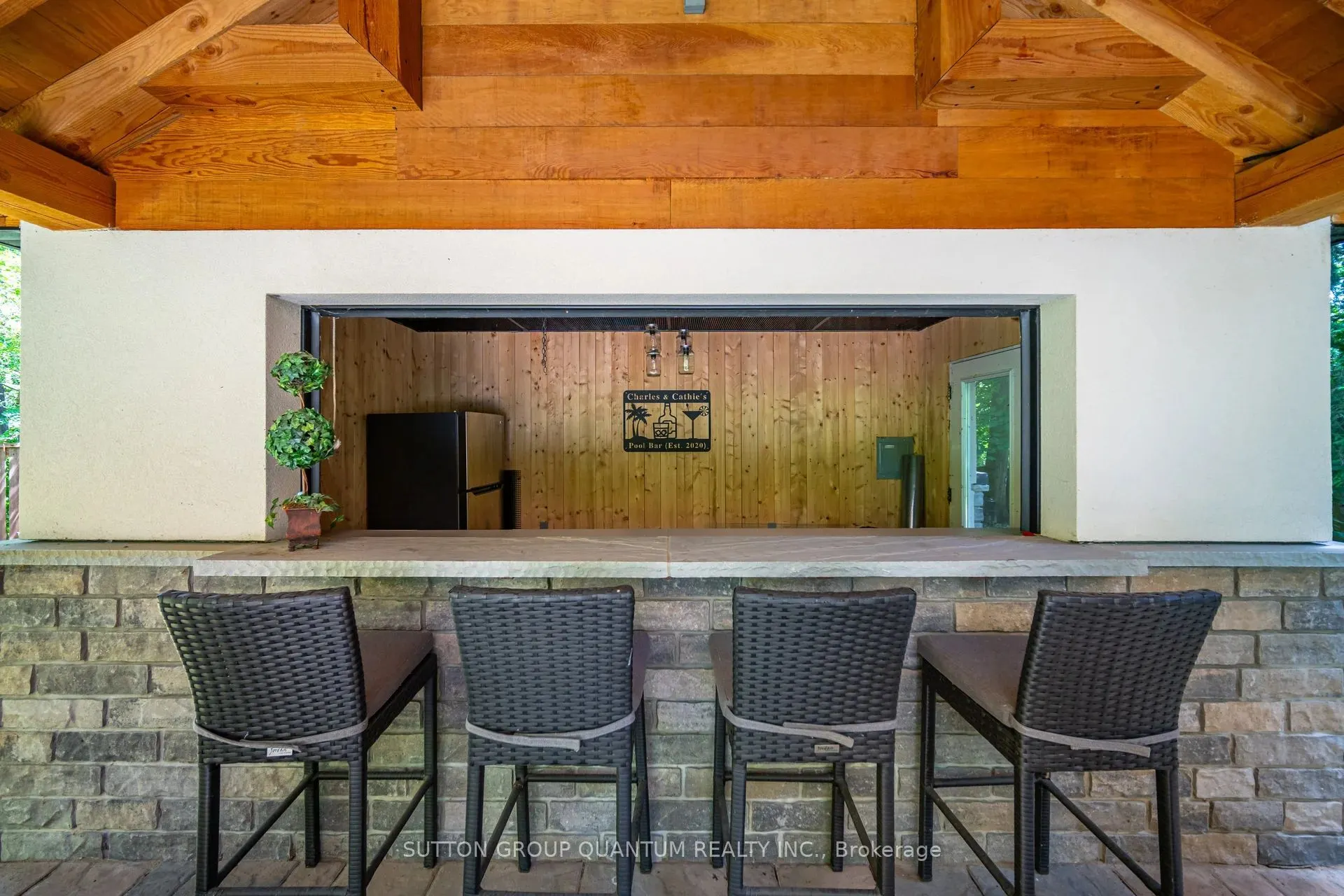 1063 Greenoaks Drive
