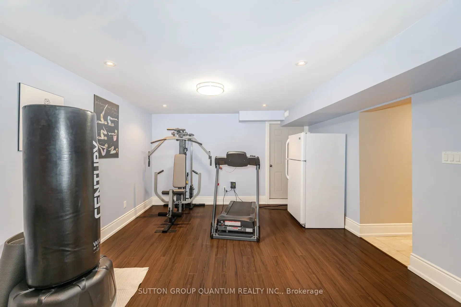 1063 Greenoaks Drive