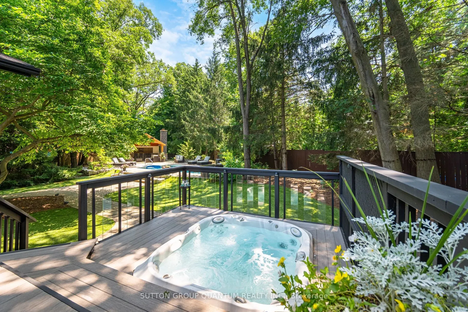 1063 Greenoaks Drive