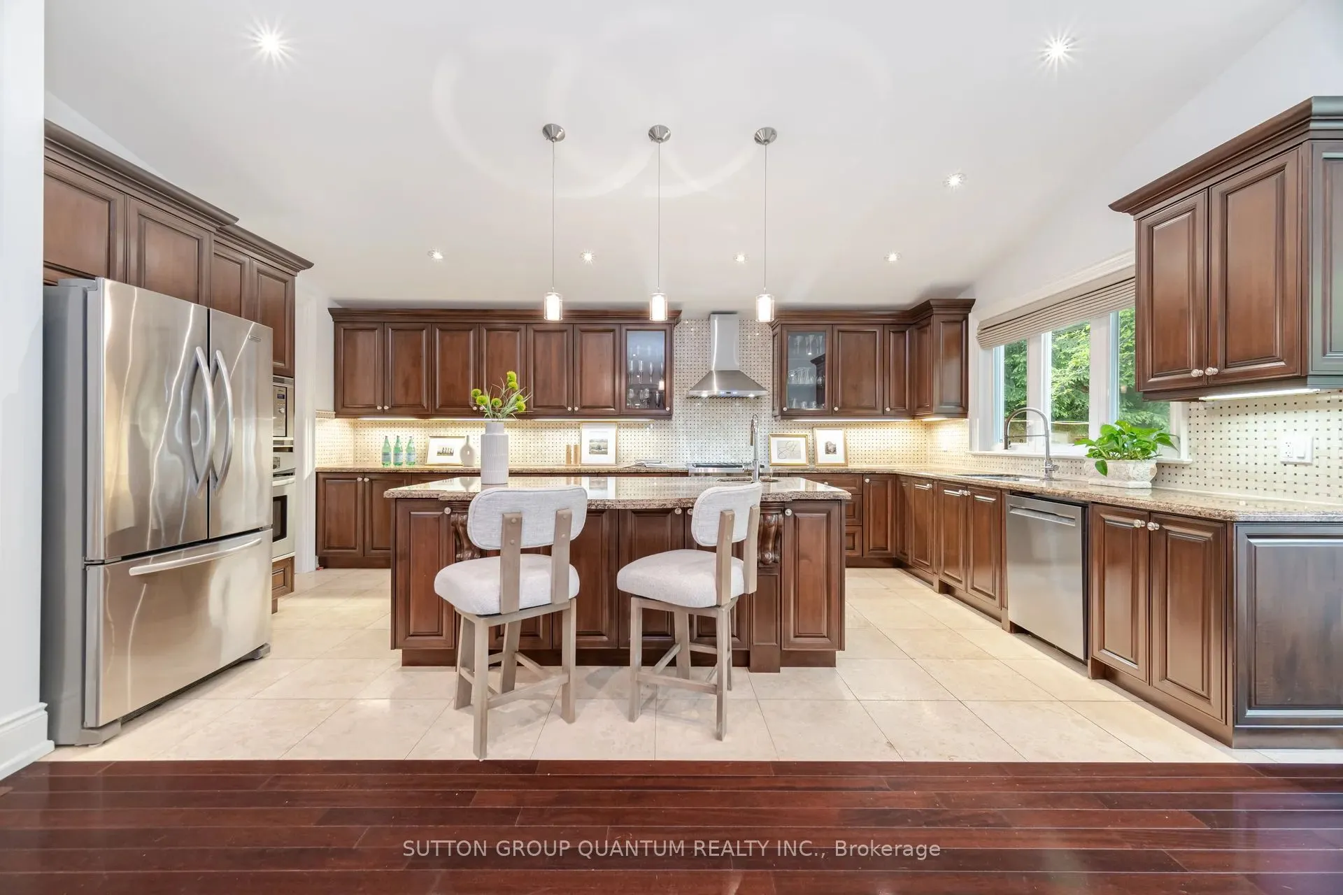 1063 Greenoaks Drive