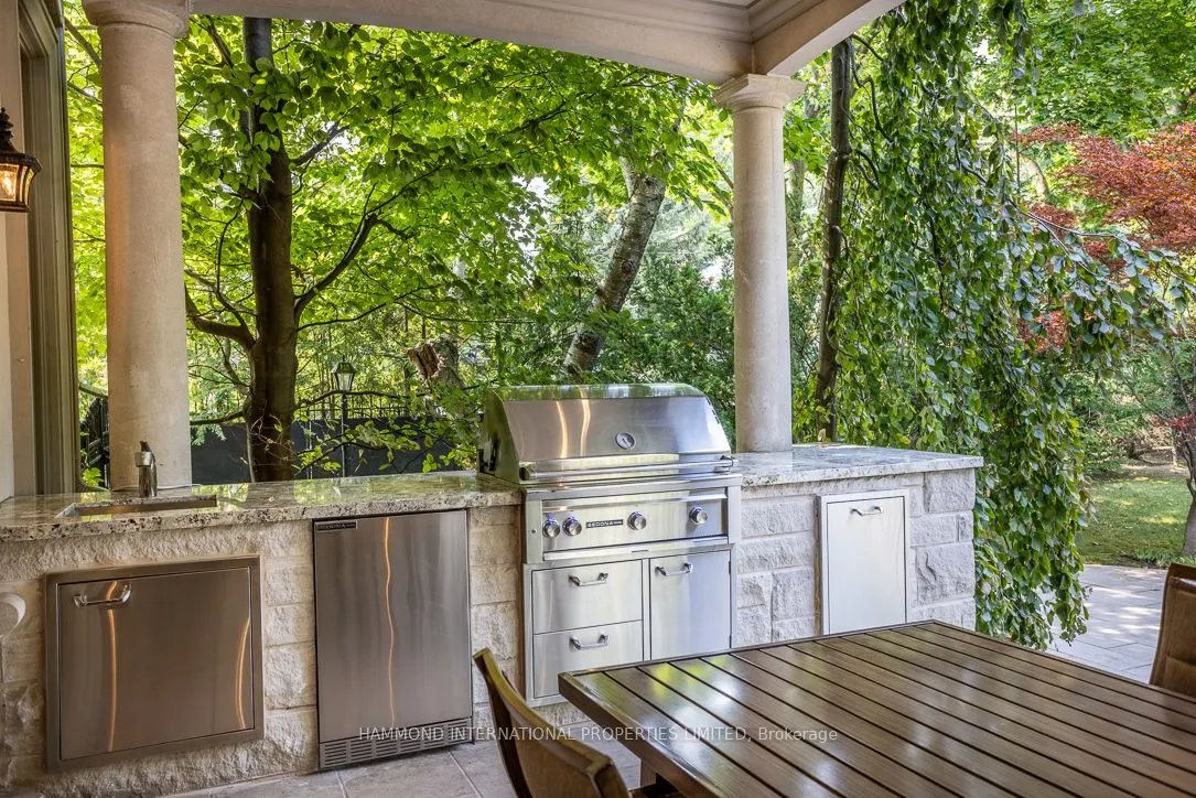 1 Ridgecross Road