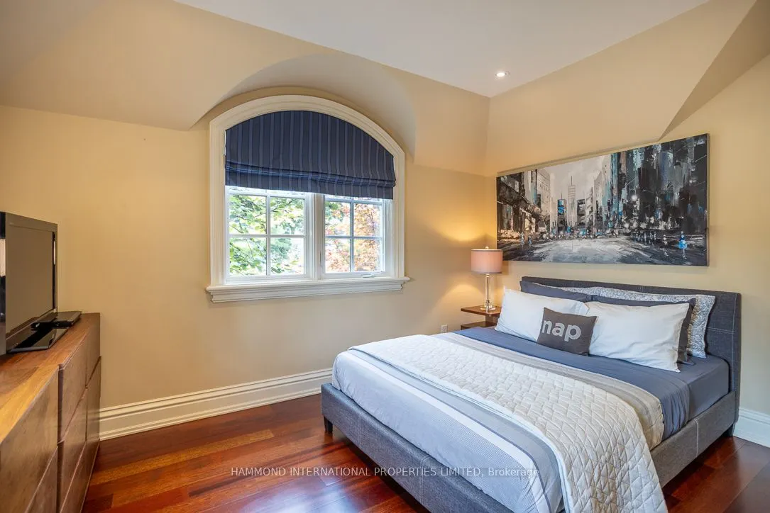 1 Ridgecross Road