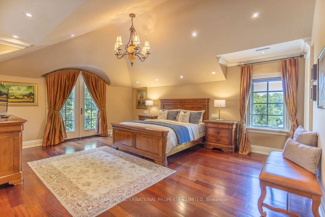 1 Ridgecross Road