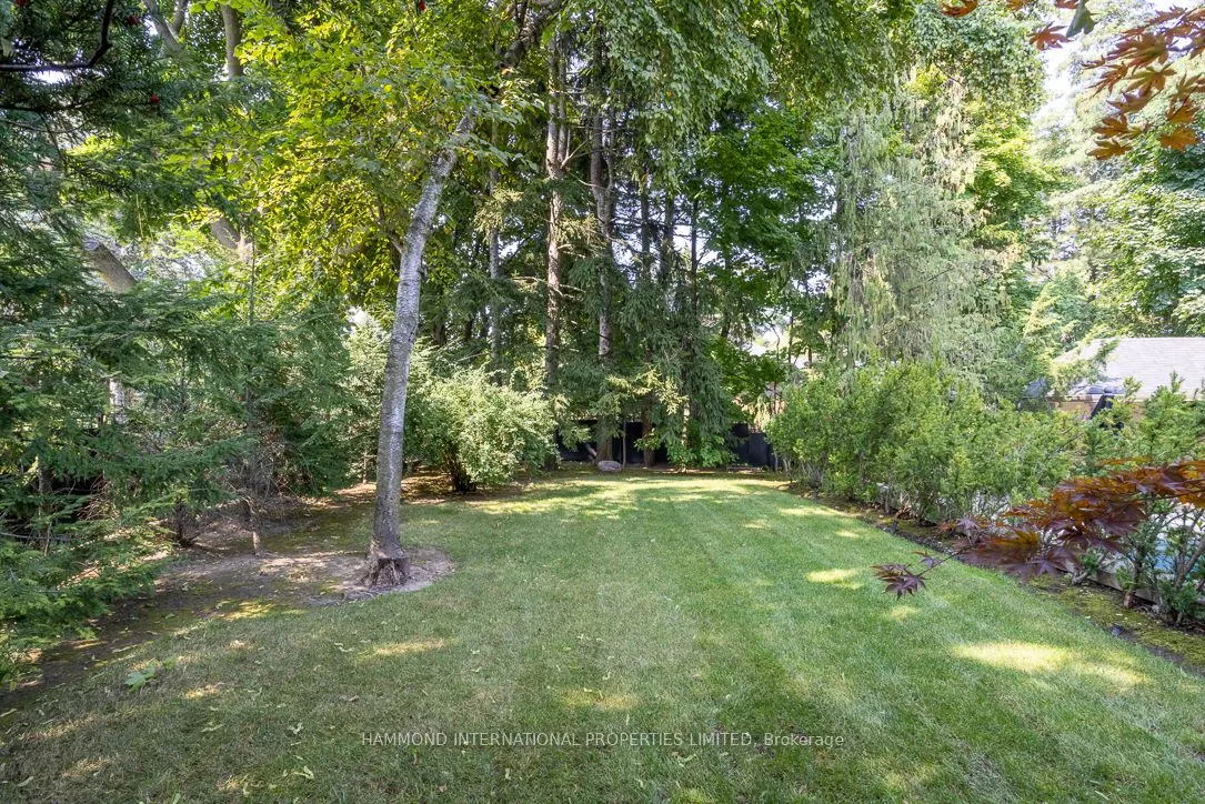 1 Ridgecross Road