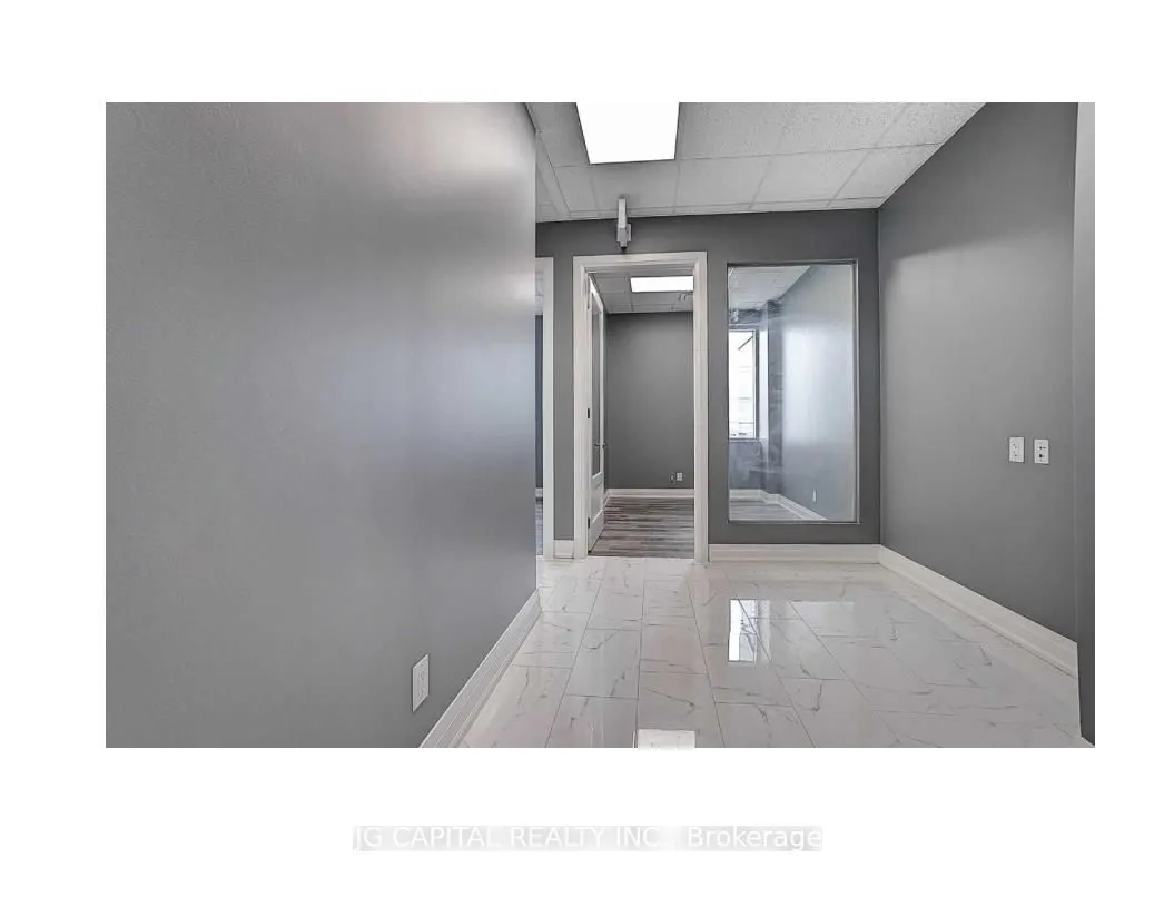 218 Export Boulevard, #301