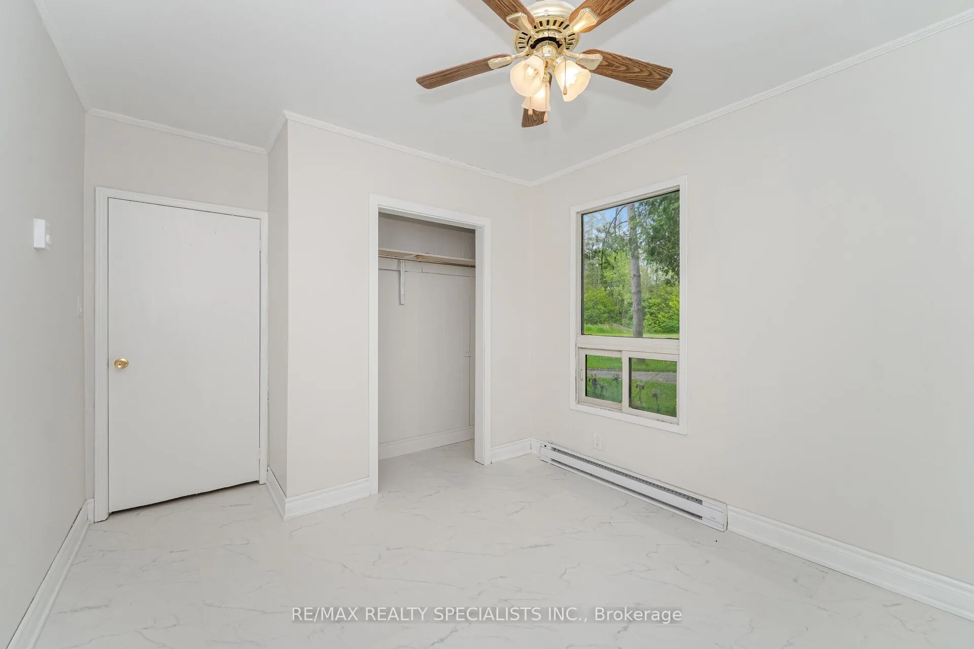241 Main Street S