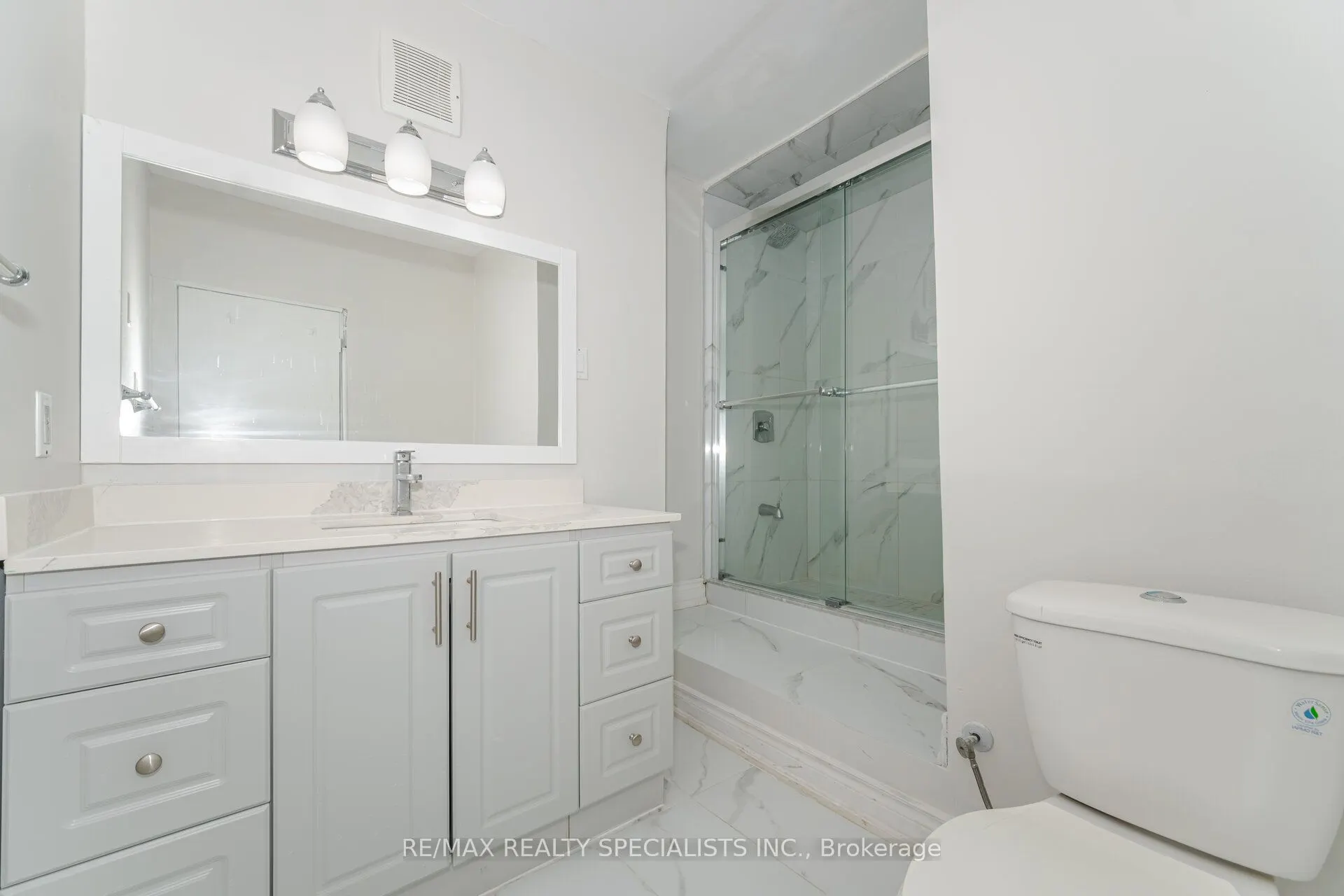 241 Main Street S