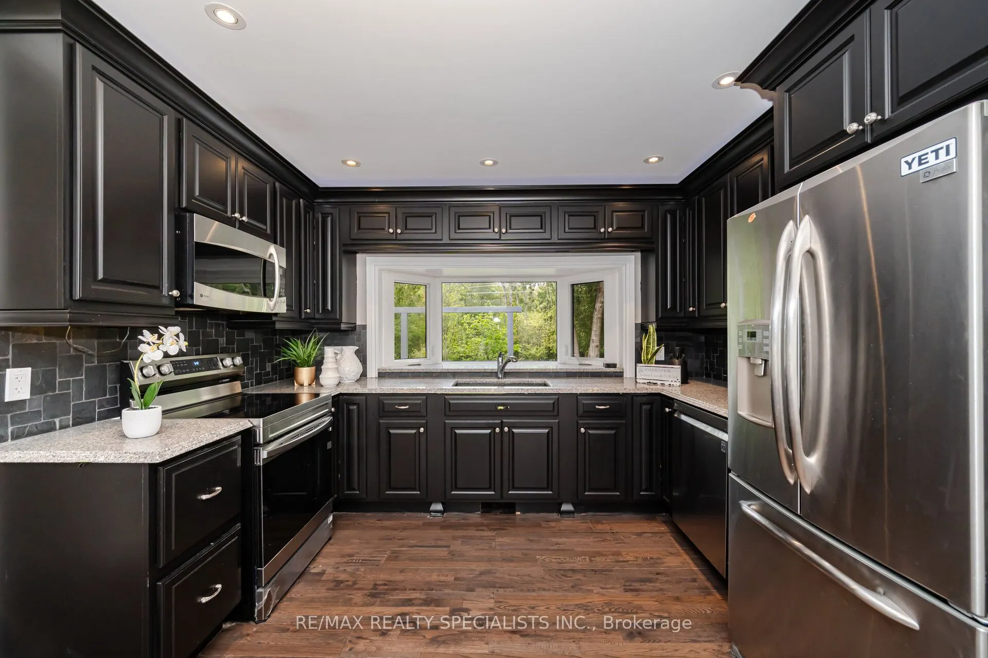 241 Main Street S
