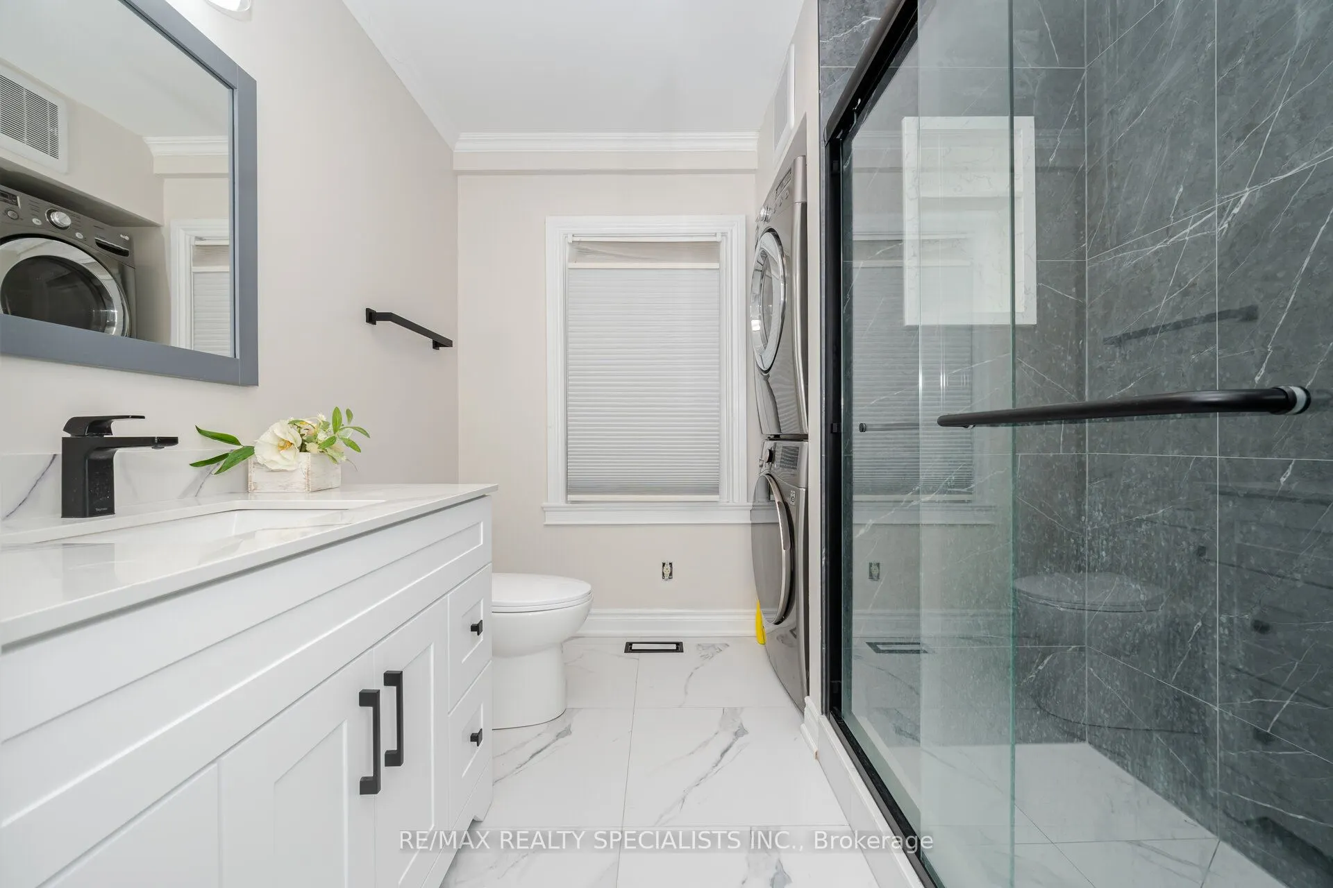 241 Main Street S