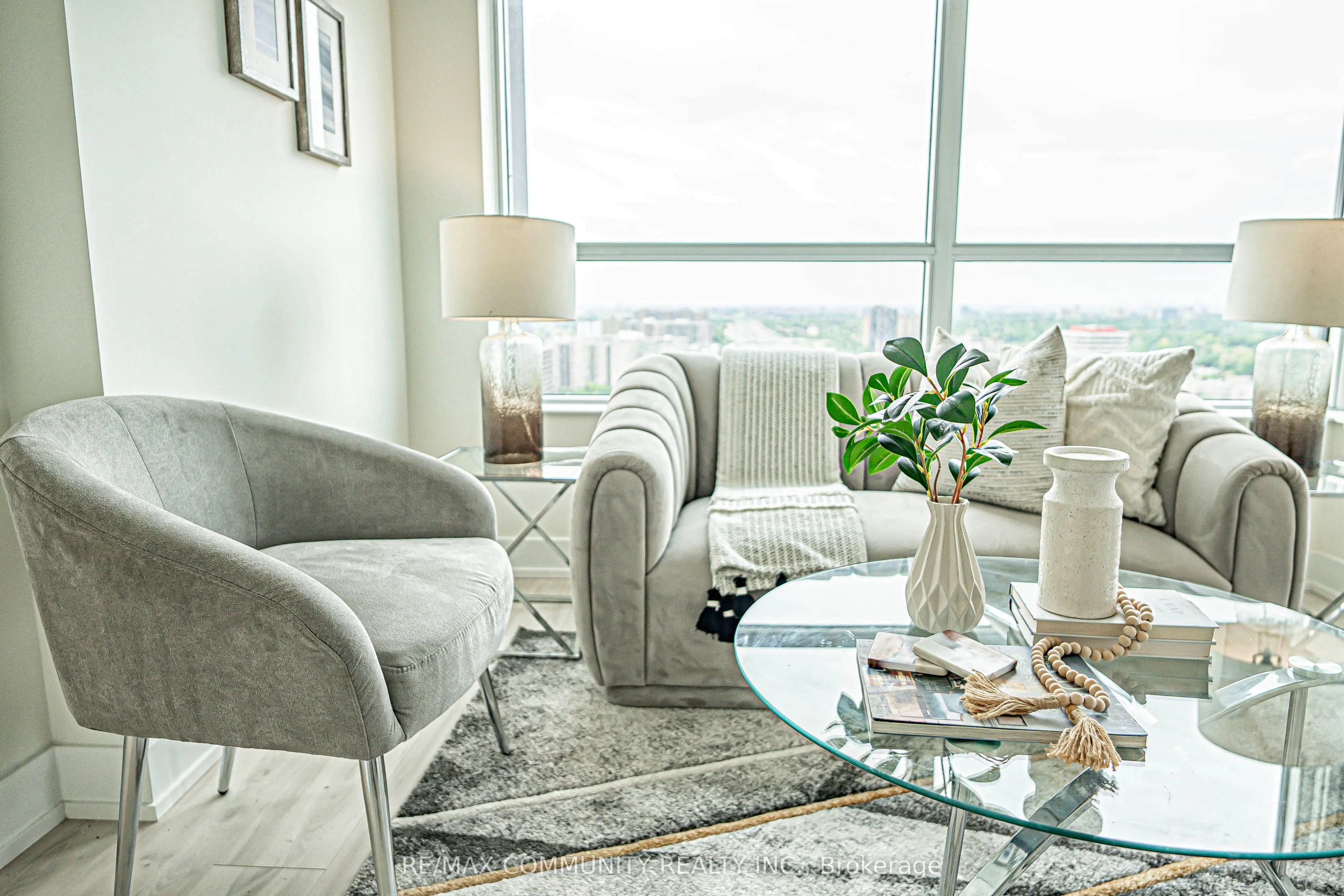 10 Eva Road, #2606