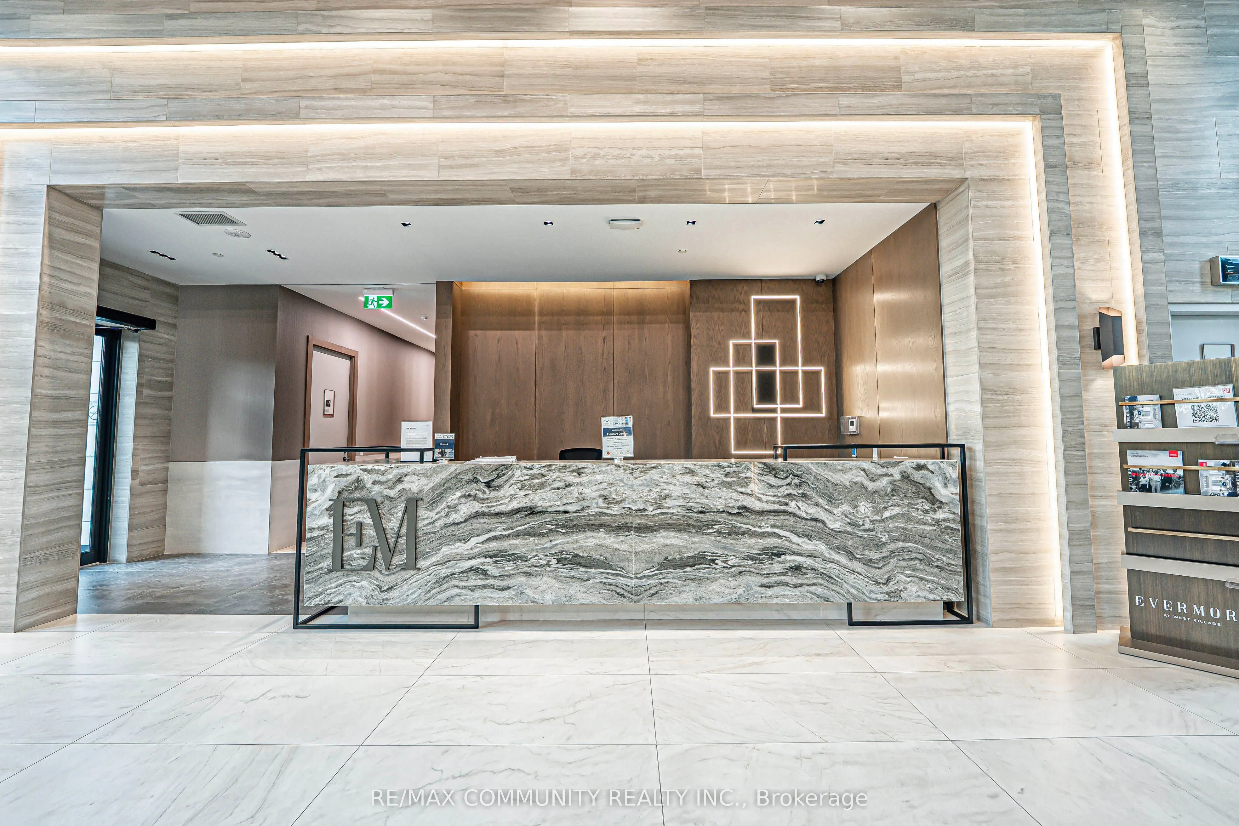 10 Eva Road, #2606