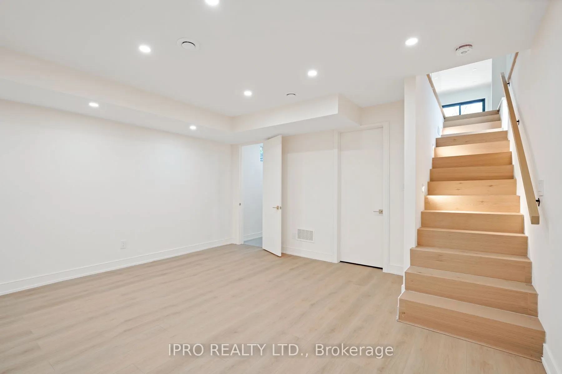104 Newcastle Street