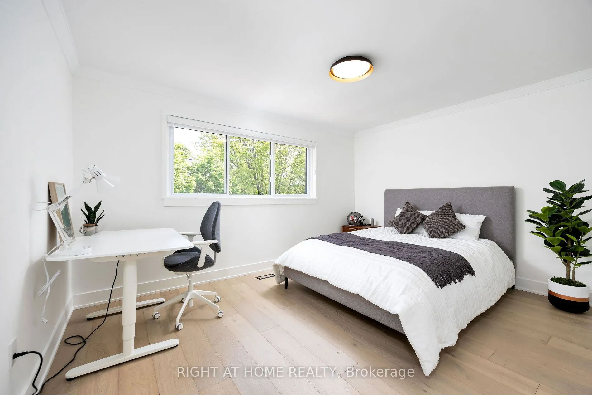 20 Budgell Terrace, #11