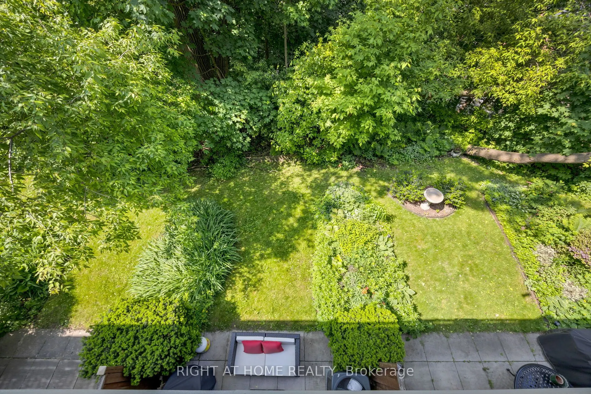 20 Budgell Terrace, #11